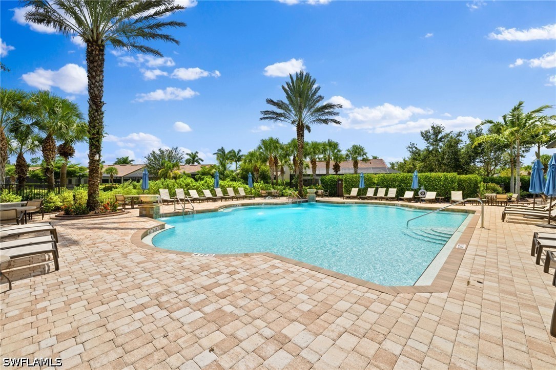 16344 Camden Lakes CIR