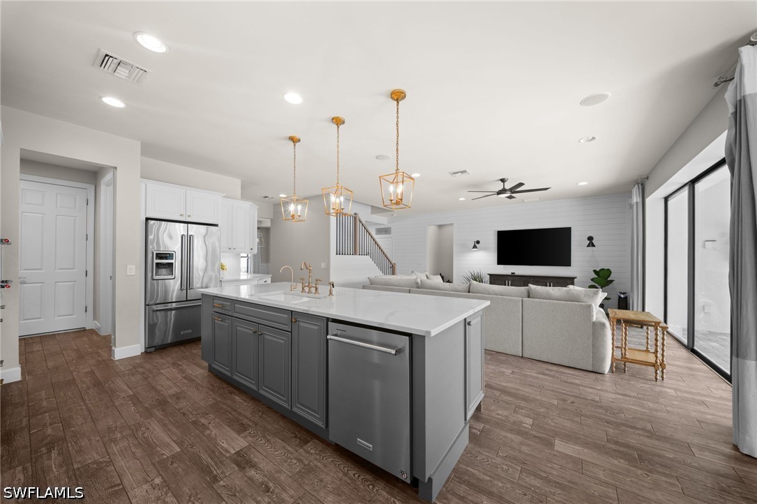 16344 Camden Lakes CIR