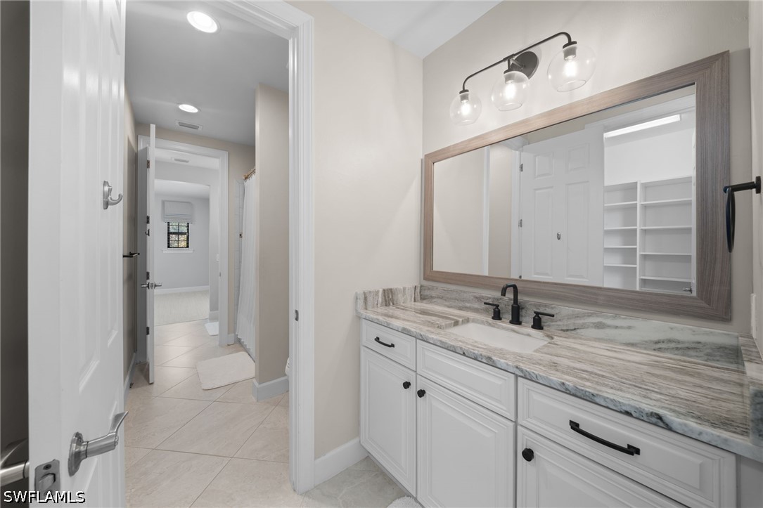 16344 Camden Lakes CIR