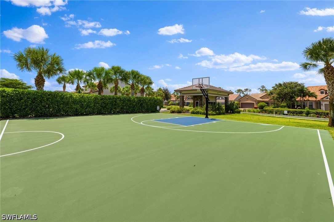 16344 Camden Lakes CIR