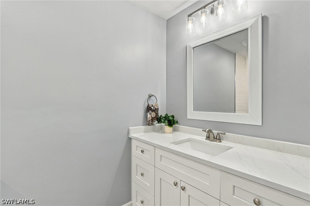 637 Beachwalk CIR E202