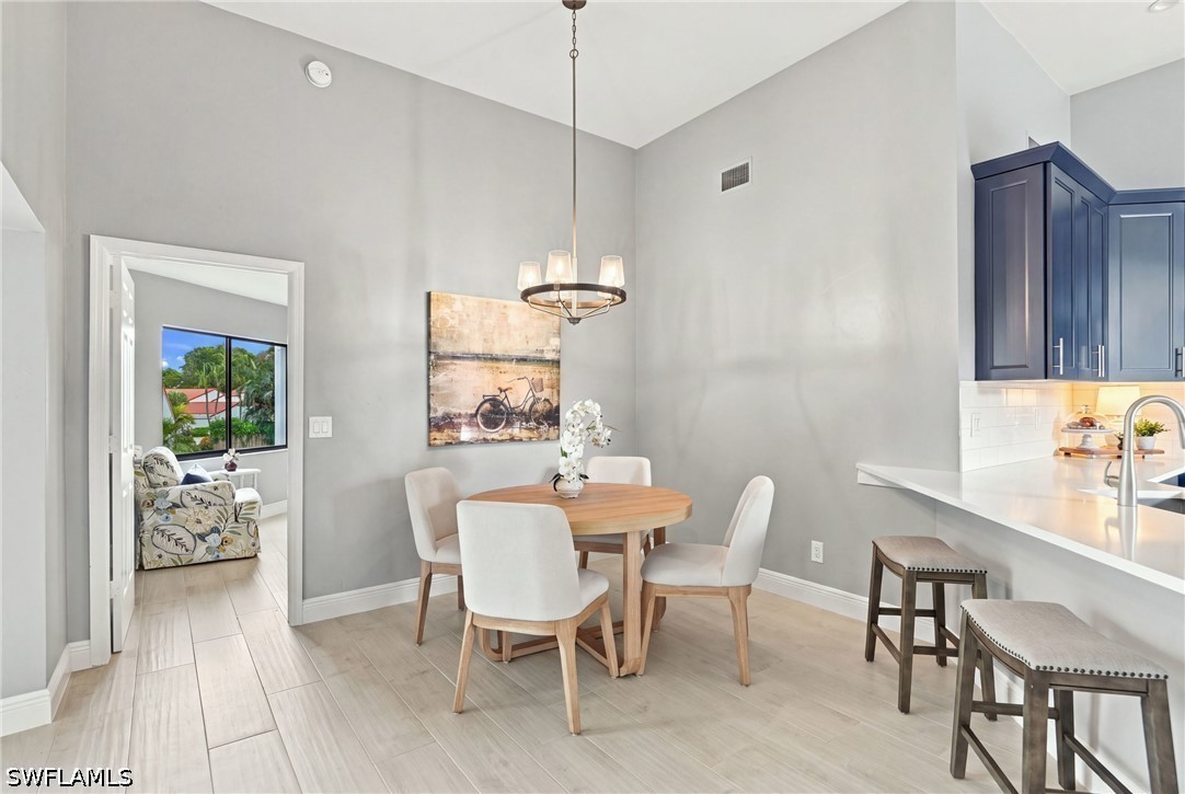637 Beachwalk CIR E202