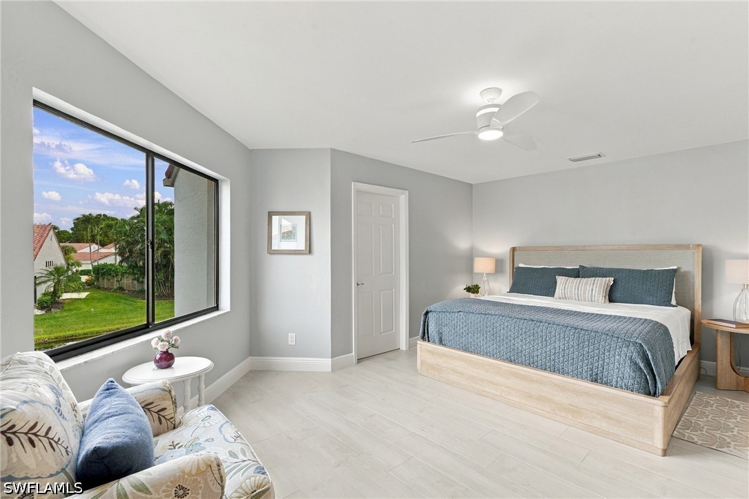637 Beachwalk CIR E202
