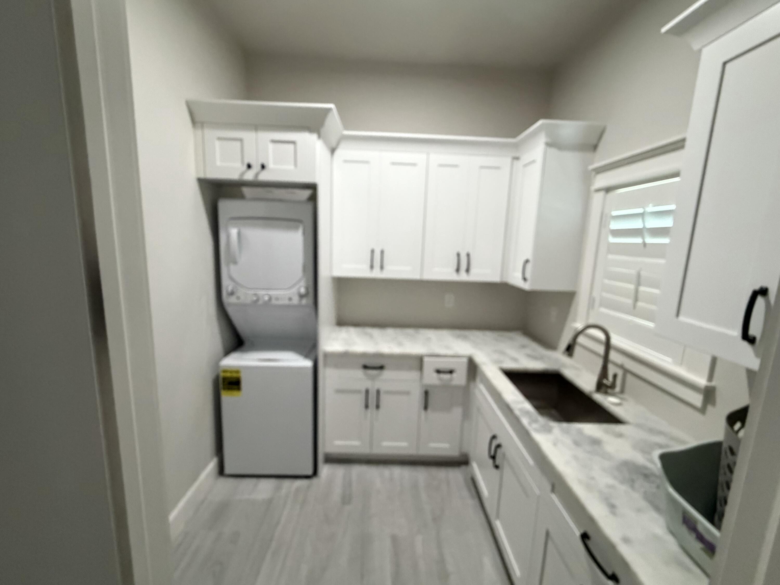 13149 GOLDEN PALMS CIRCLE