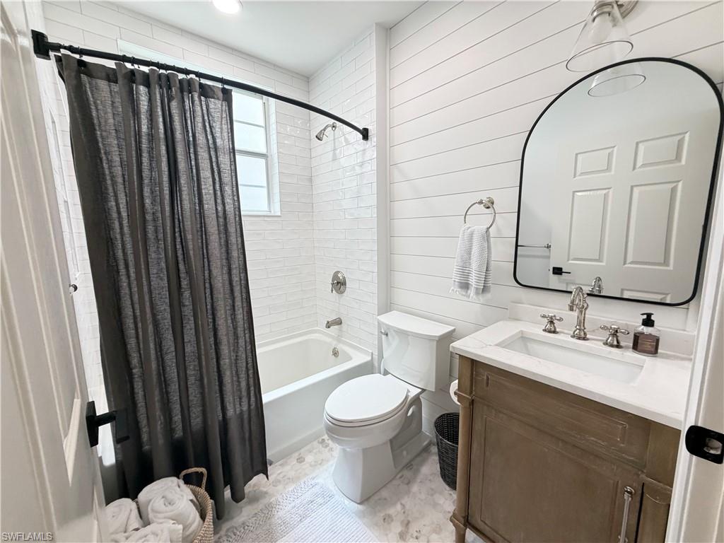 3062 Driftwood WAY 4301