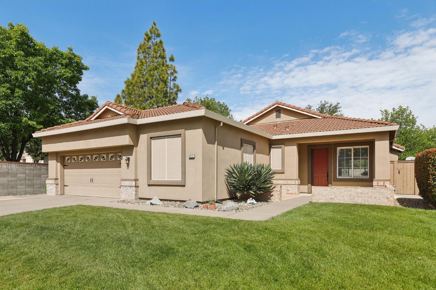 1217 Hemingway Drive