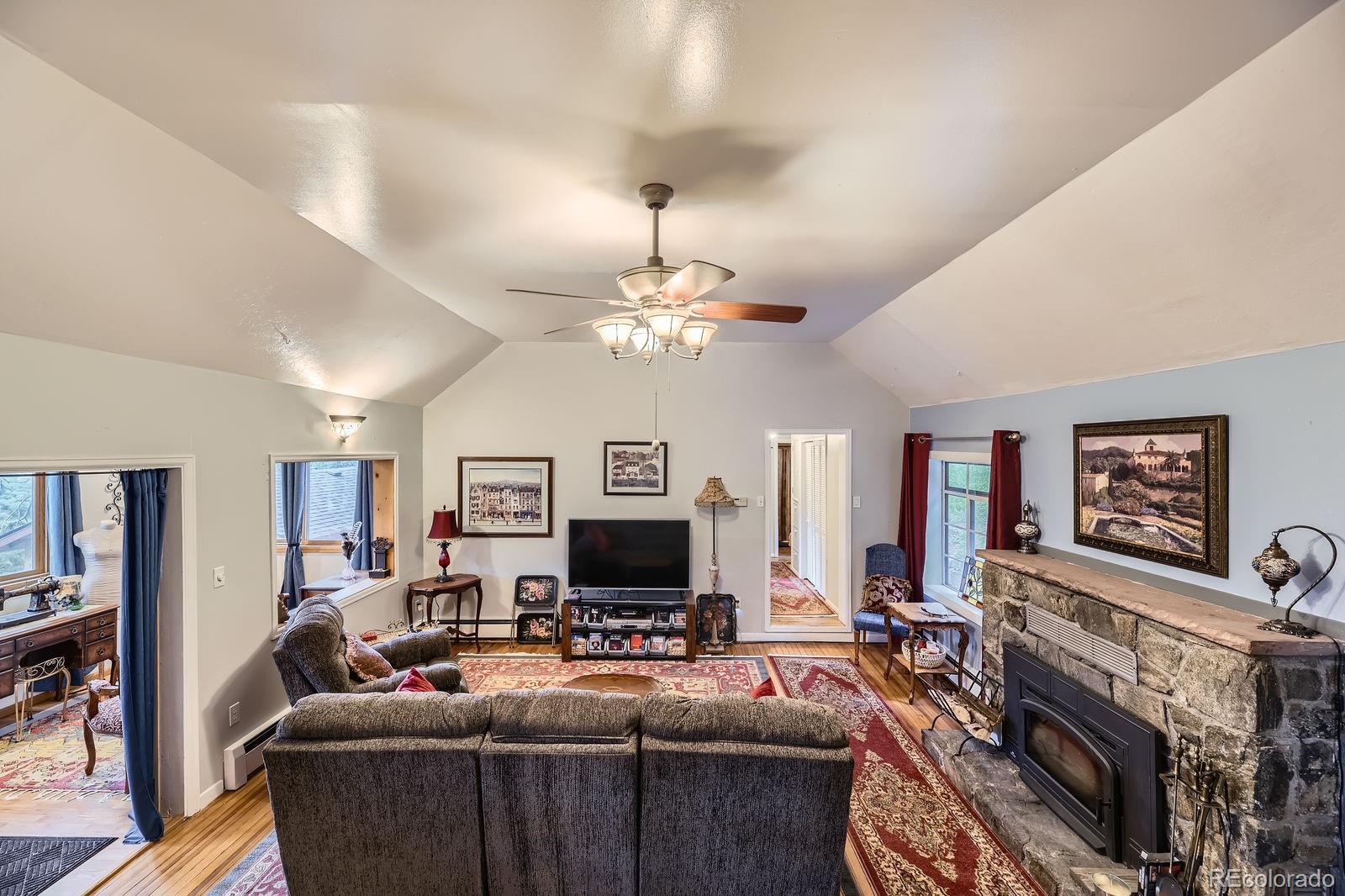8758 S Murphy Gulch Road