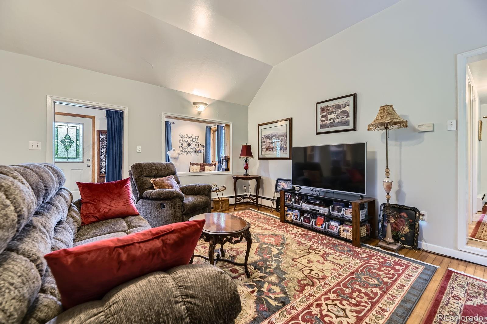 8758 S Murphy Gulch Road