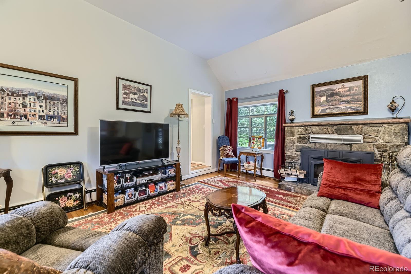 8758 S Murphy Gulch Road
