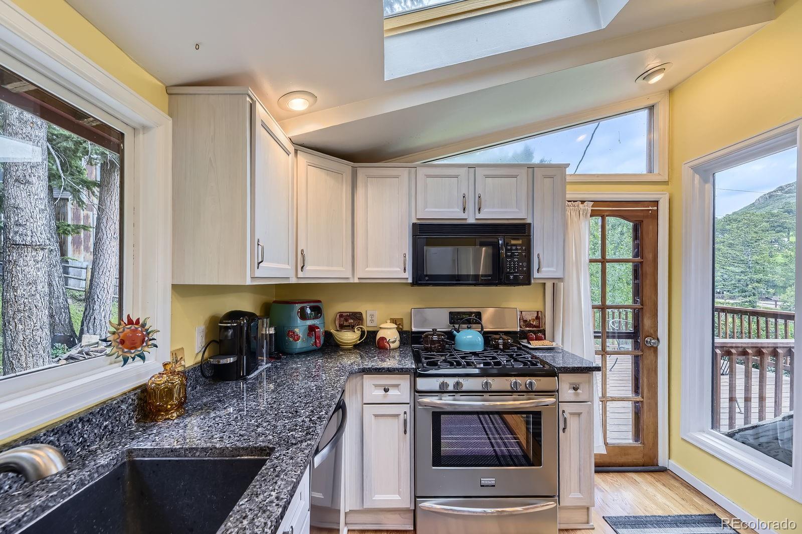 8758 S Murphy Gulch Road