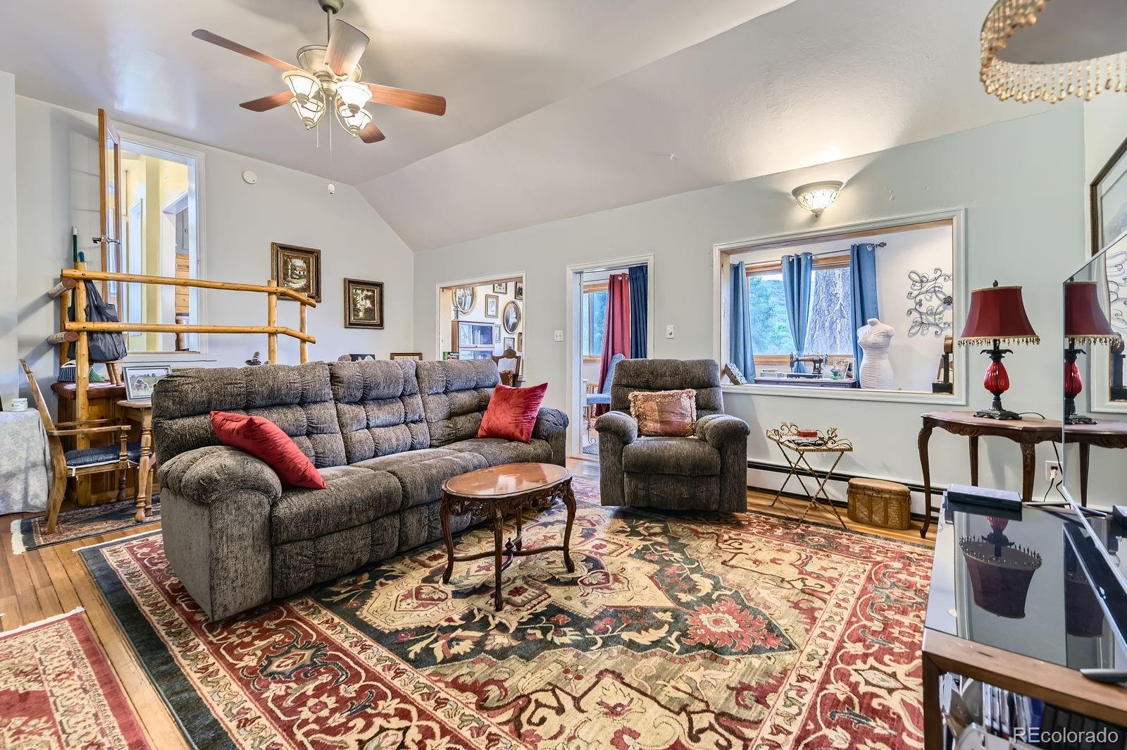 8758 S Murphy Gulch Road
