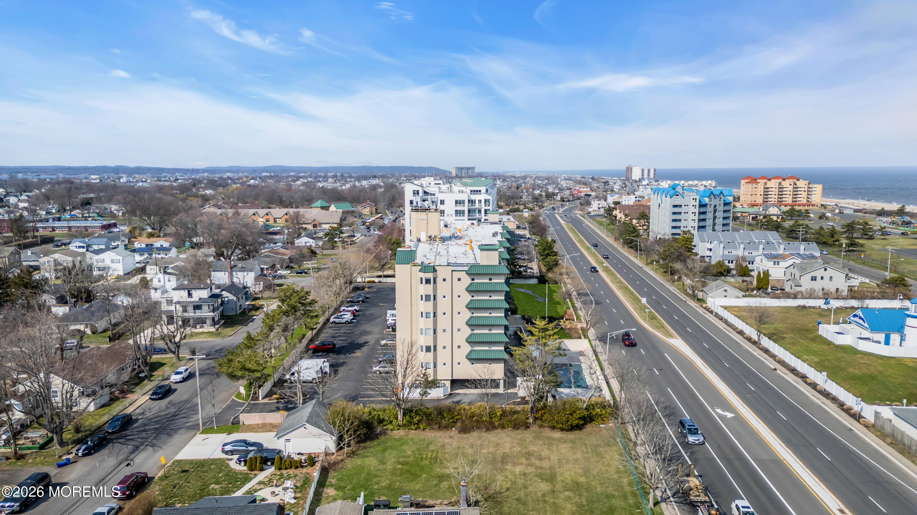 422 Ocean Boulevard N 2J