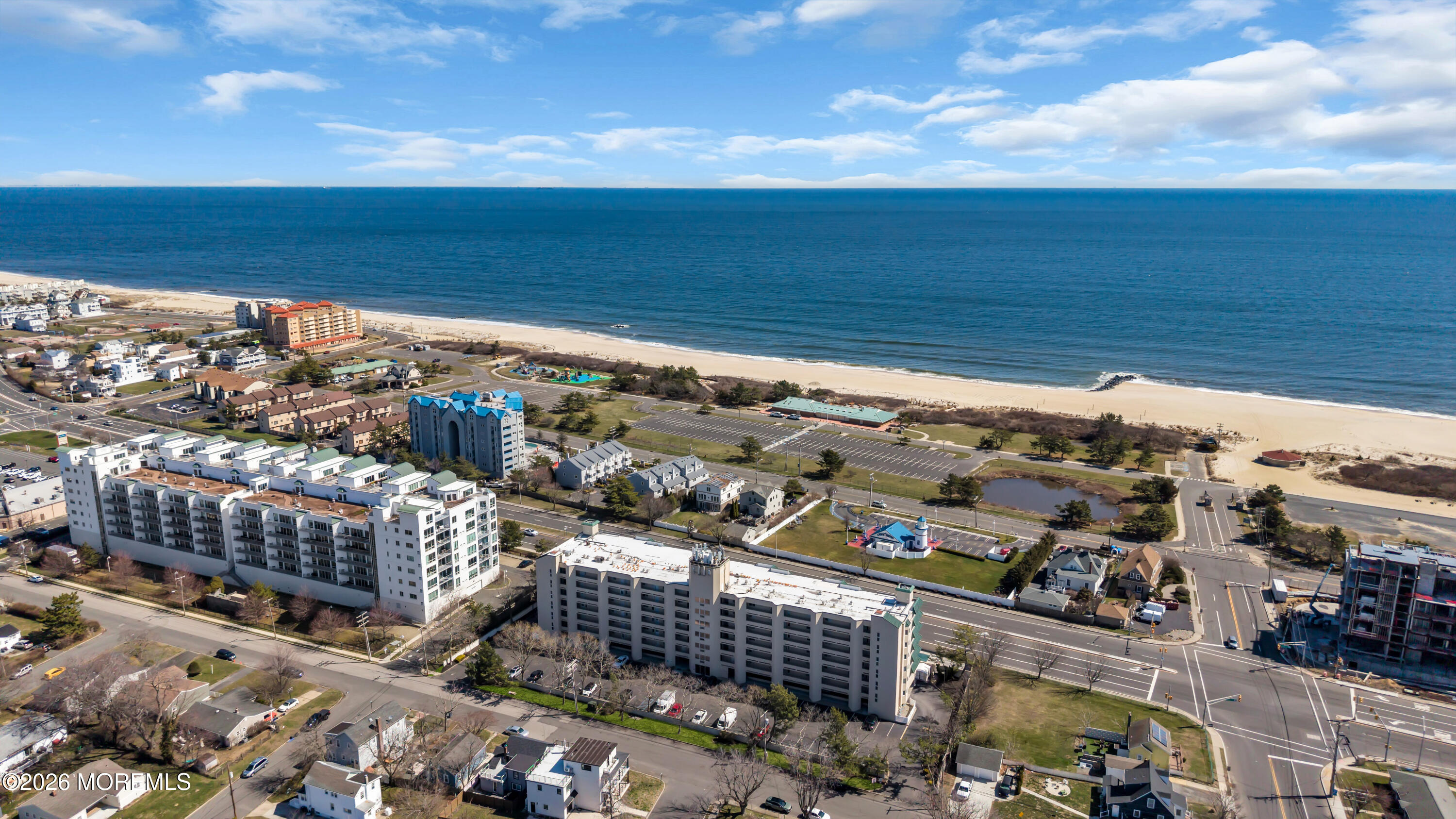 422 Ocean Boulevard N 2J