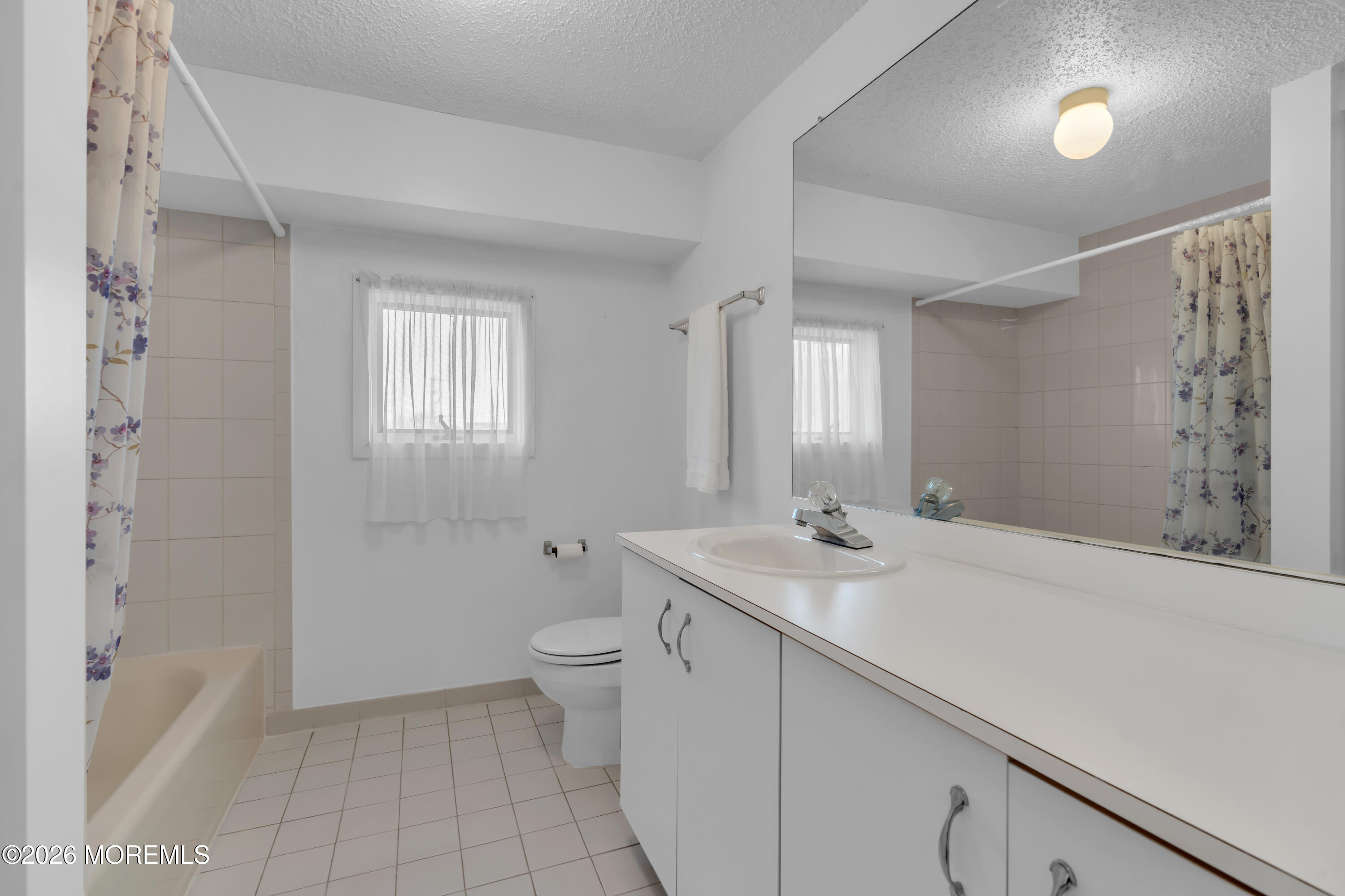 422 Ocean Boulevard N 2J