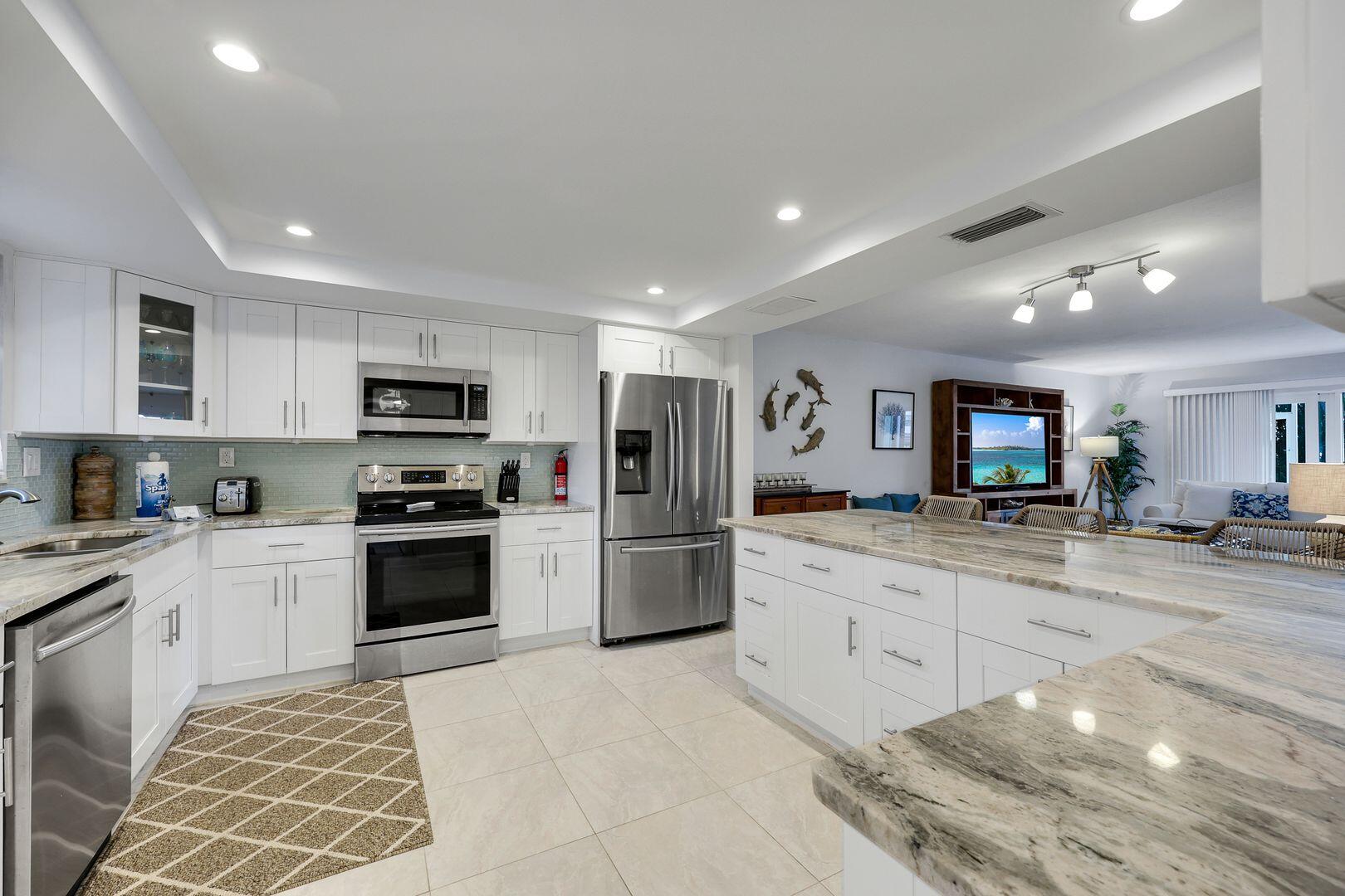 1011 SWALLOW AVENUE, 105