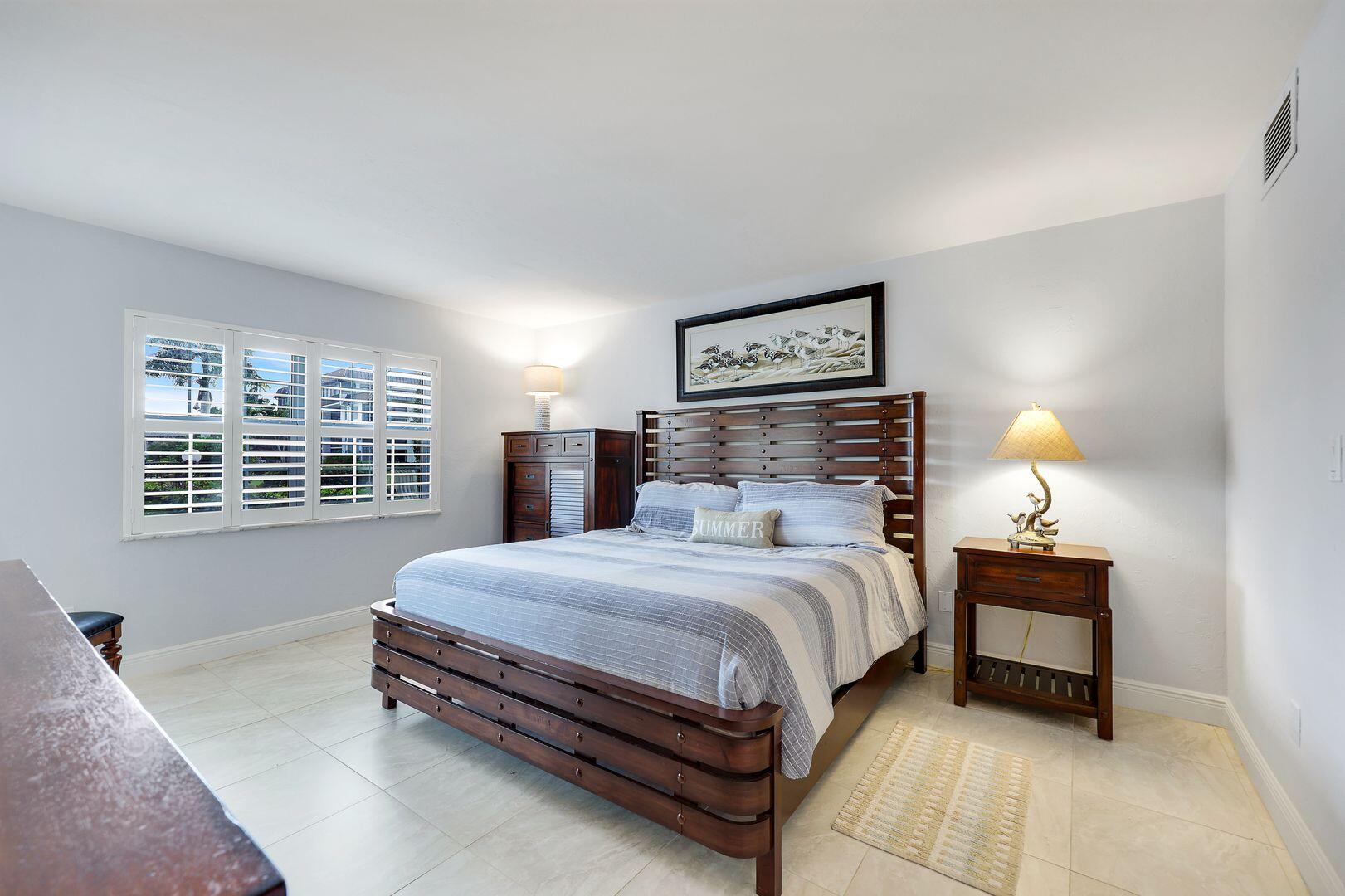 1011 SWALLOW AVENUE, 105