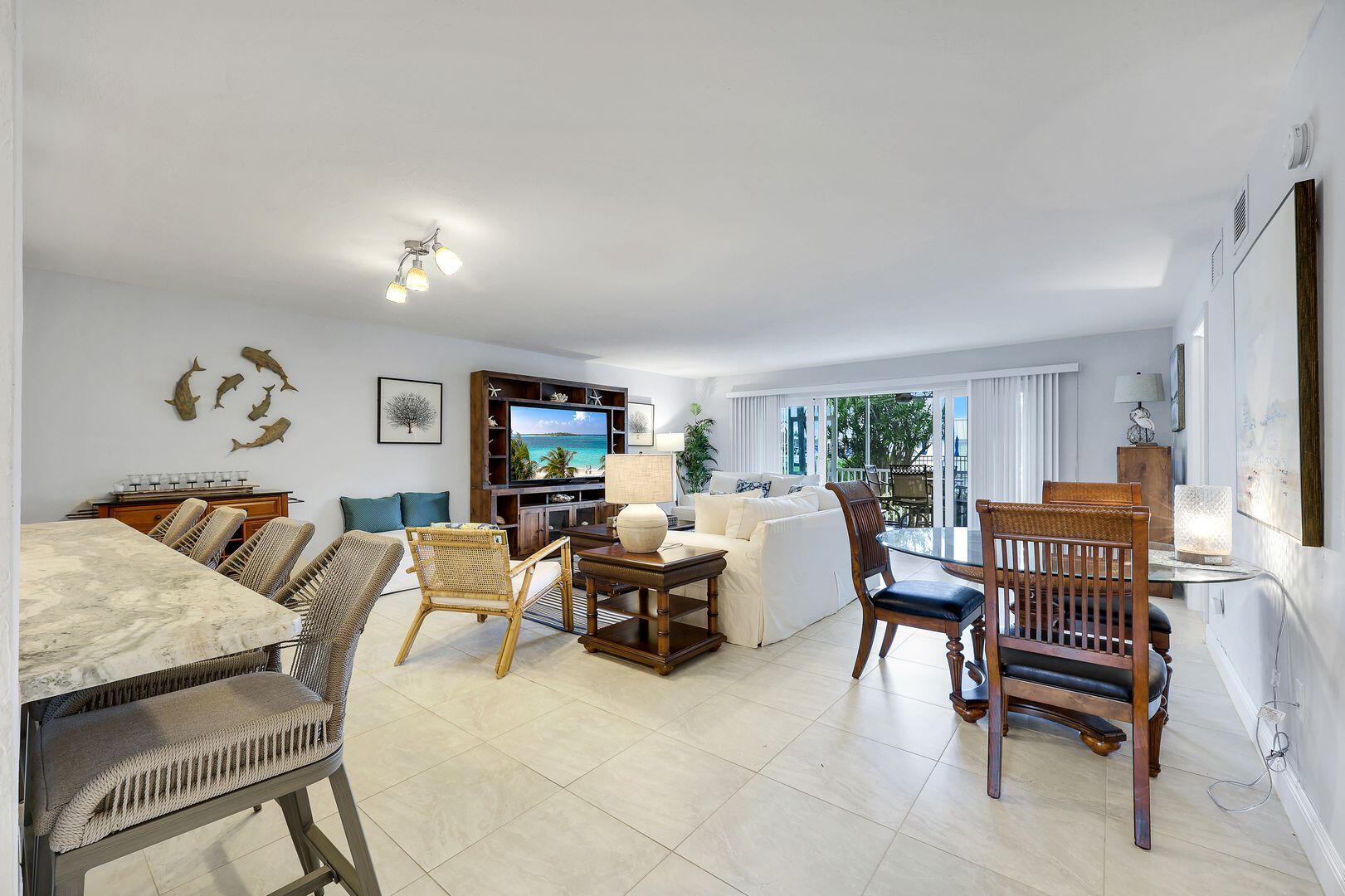1011 SWALLOW AVENUE, 105