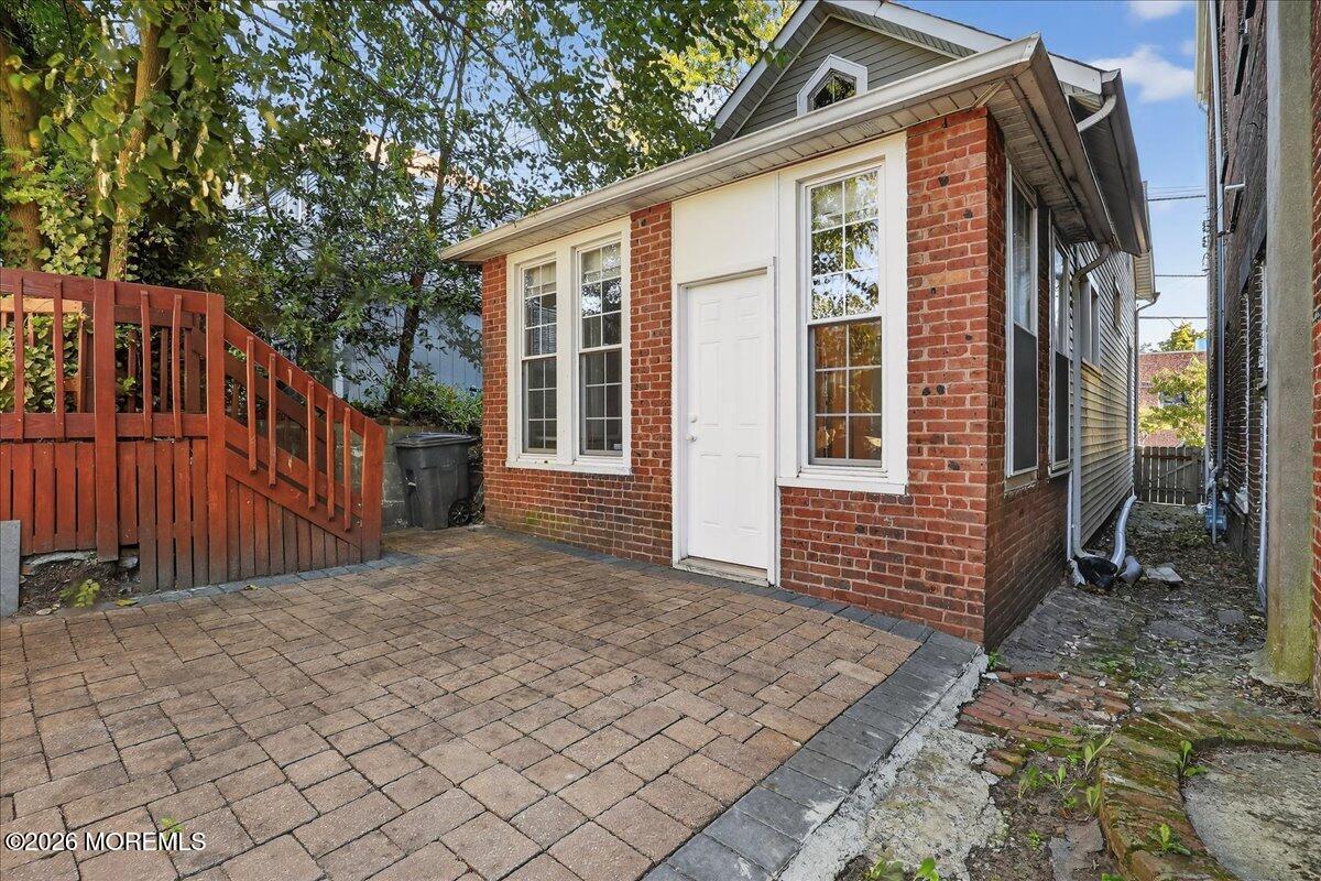 55 E Front Street