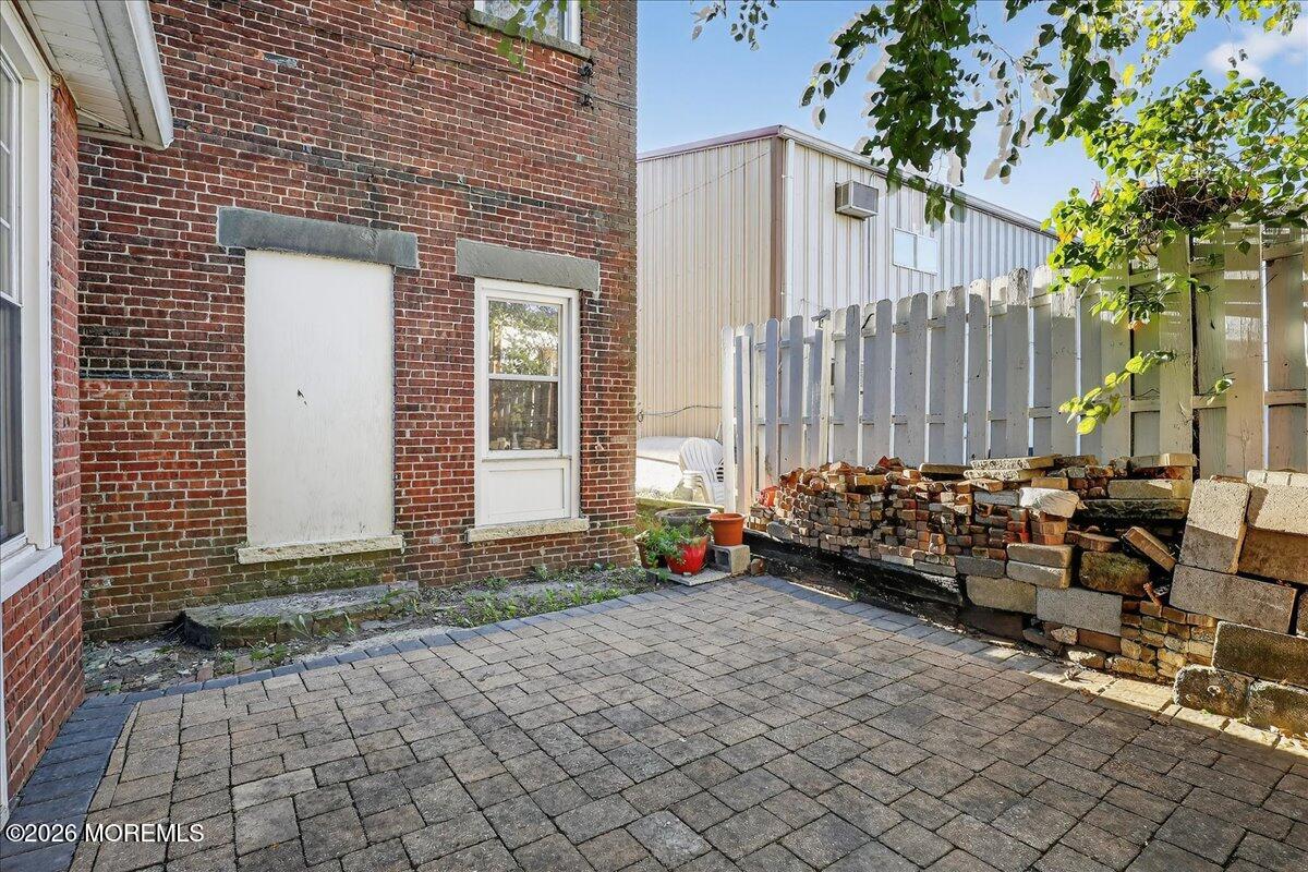 55 E Front Street