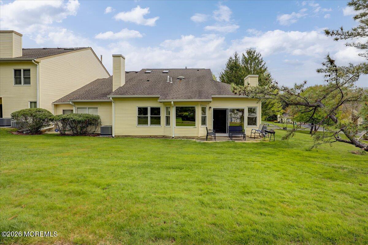 61 Aspen Avenue