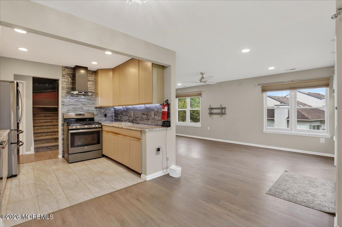 61 Aspen Avenue