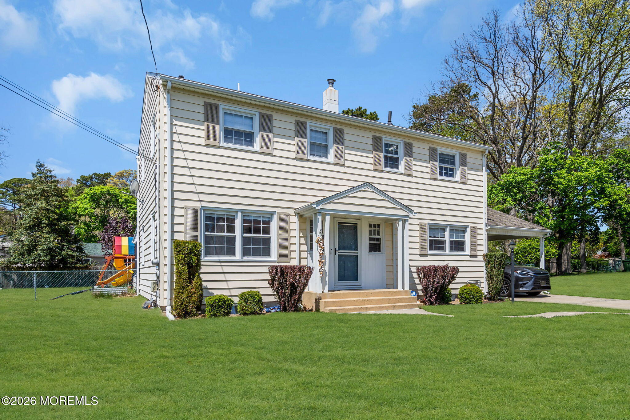 15 Pinebrook Drive