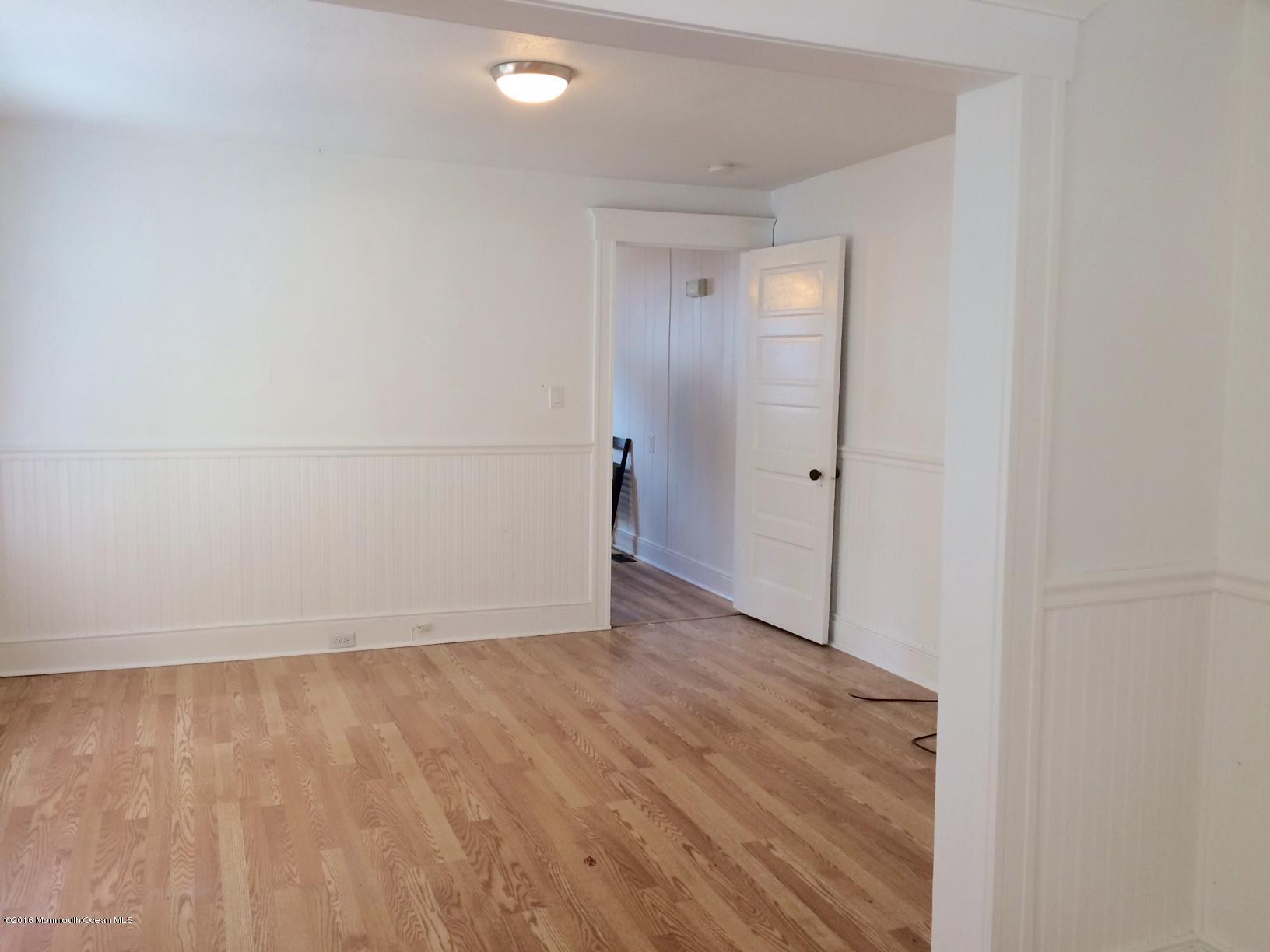64 Mount Hermon Way Apt 1
