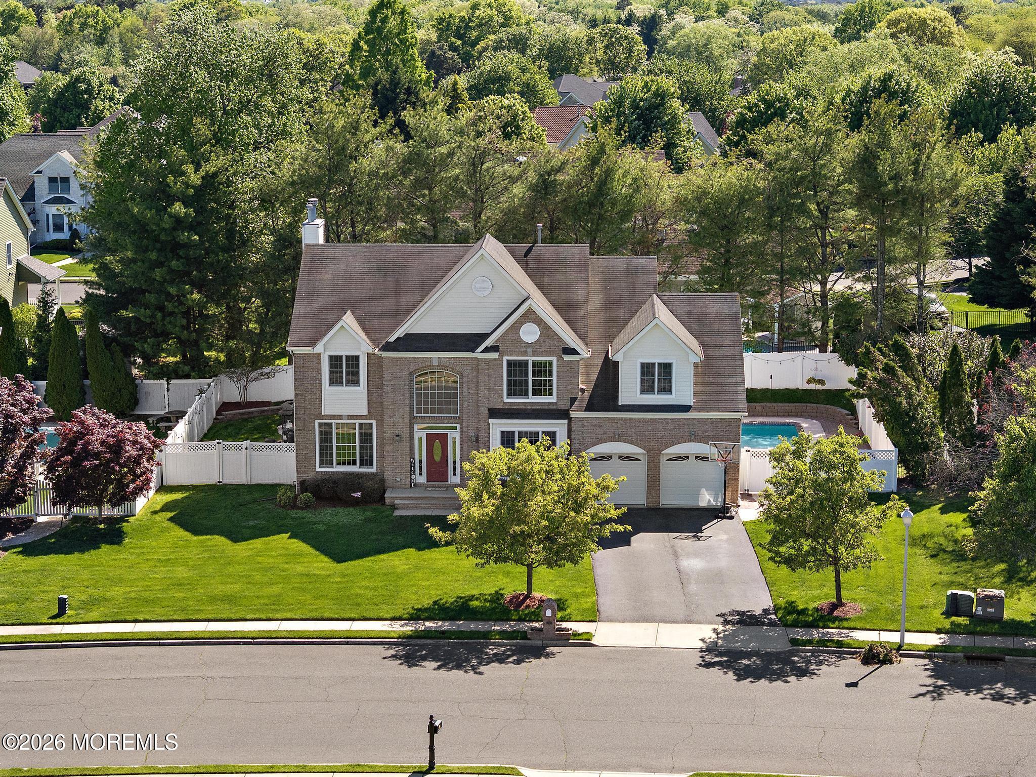 19 Jackson Circle