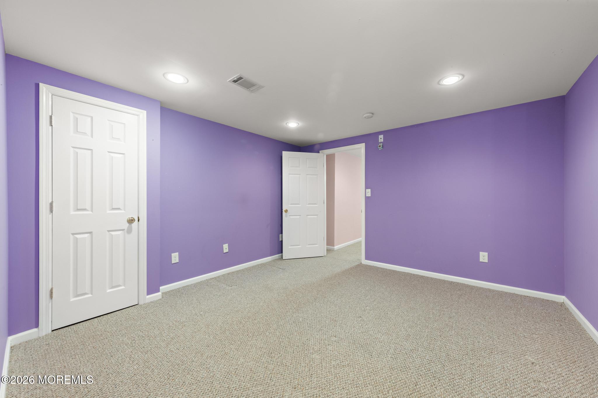 19 Jackson Circle