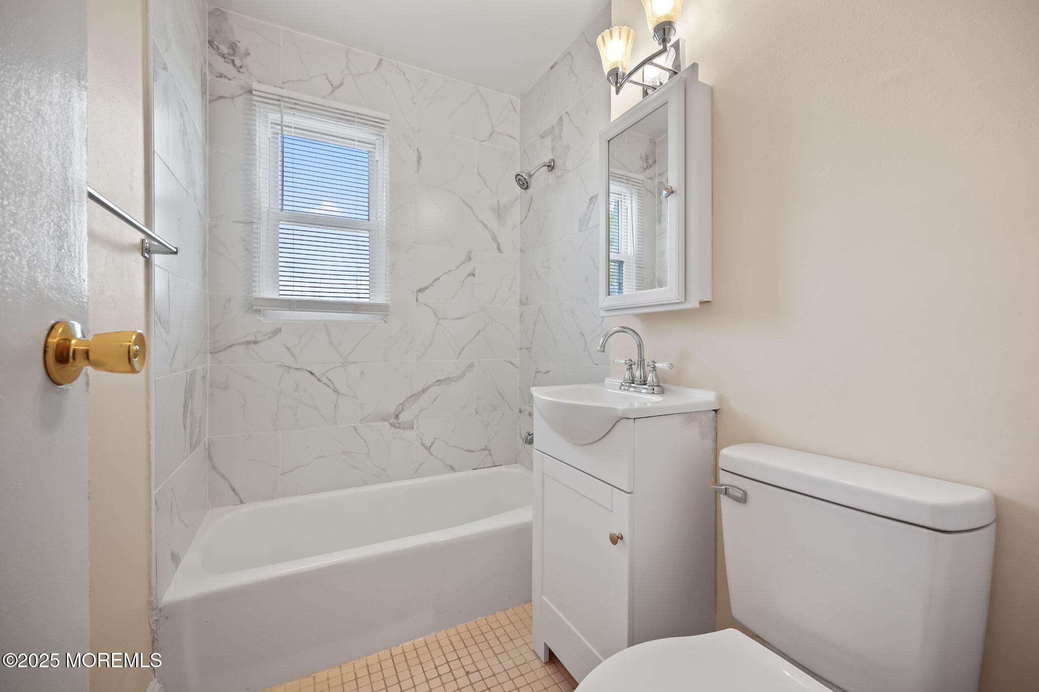 175 Buckelew Avenue BLDG 1 - Apt 6