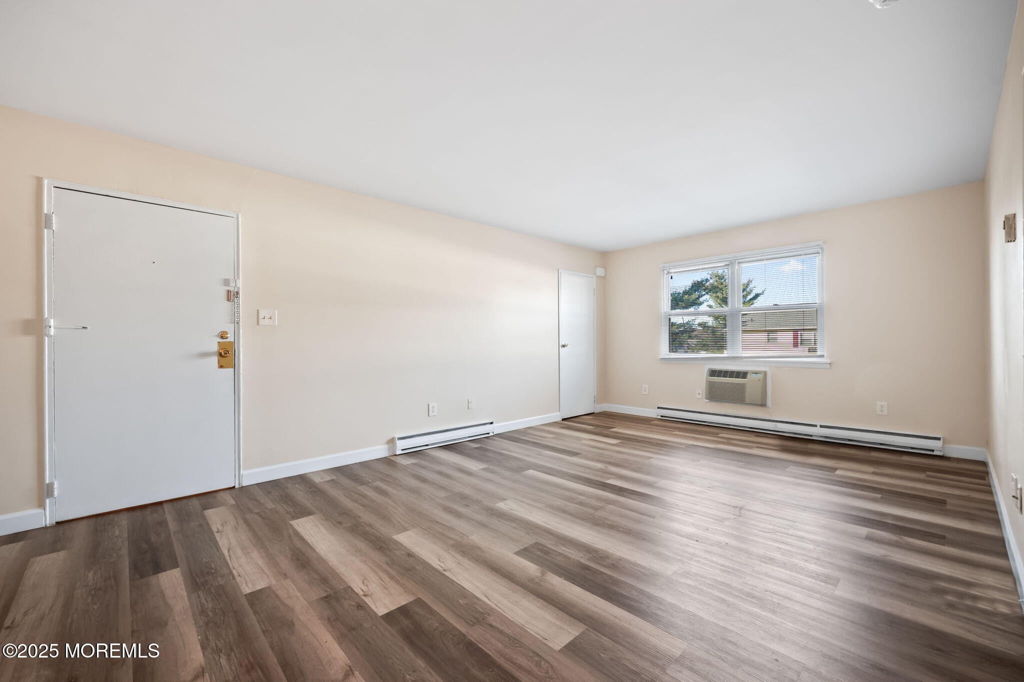 175 Buckelew Avenue BLDG 1 - Apt 6