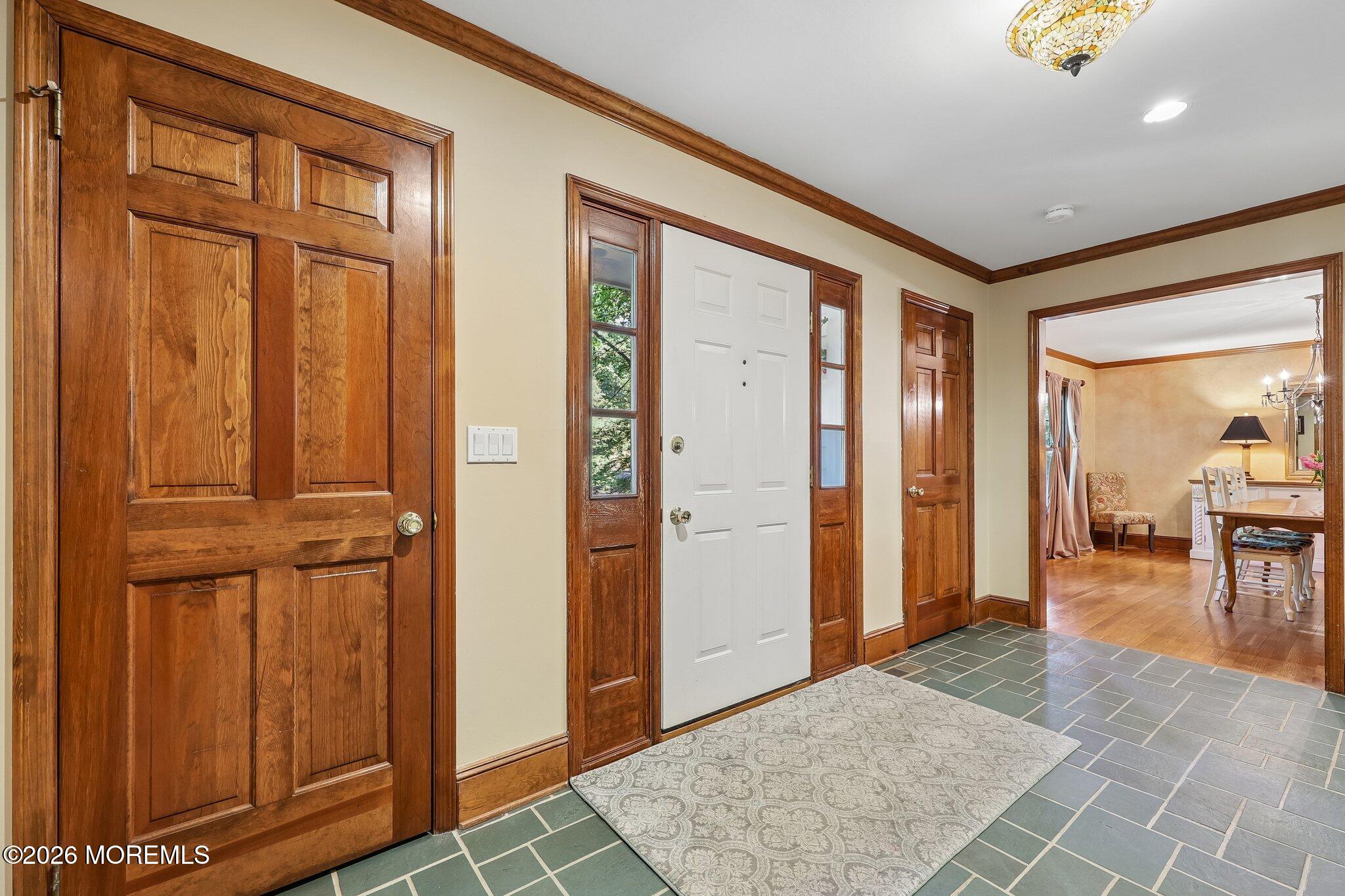 54 Howland Road
