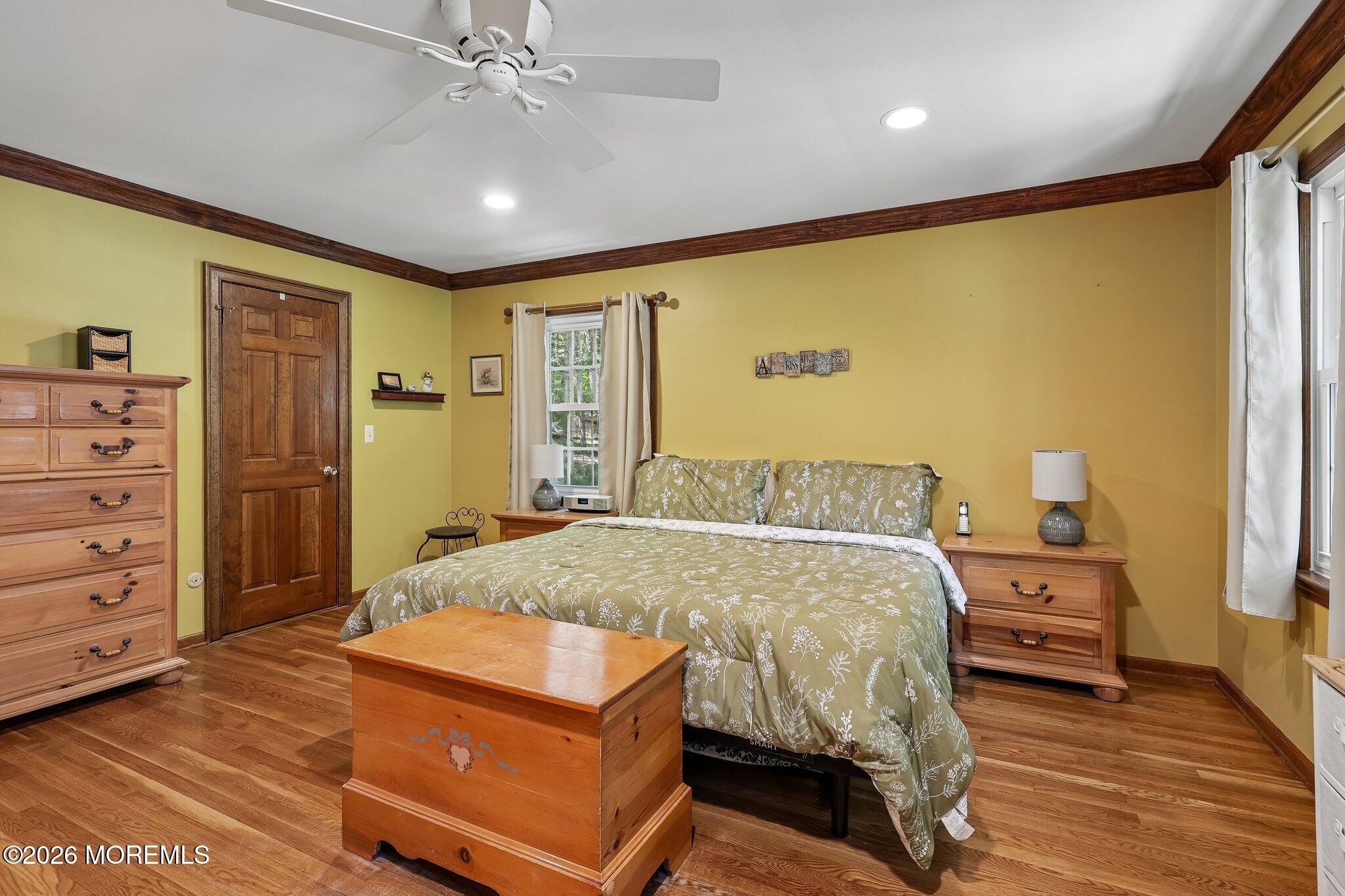 54 Howland Road