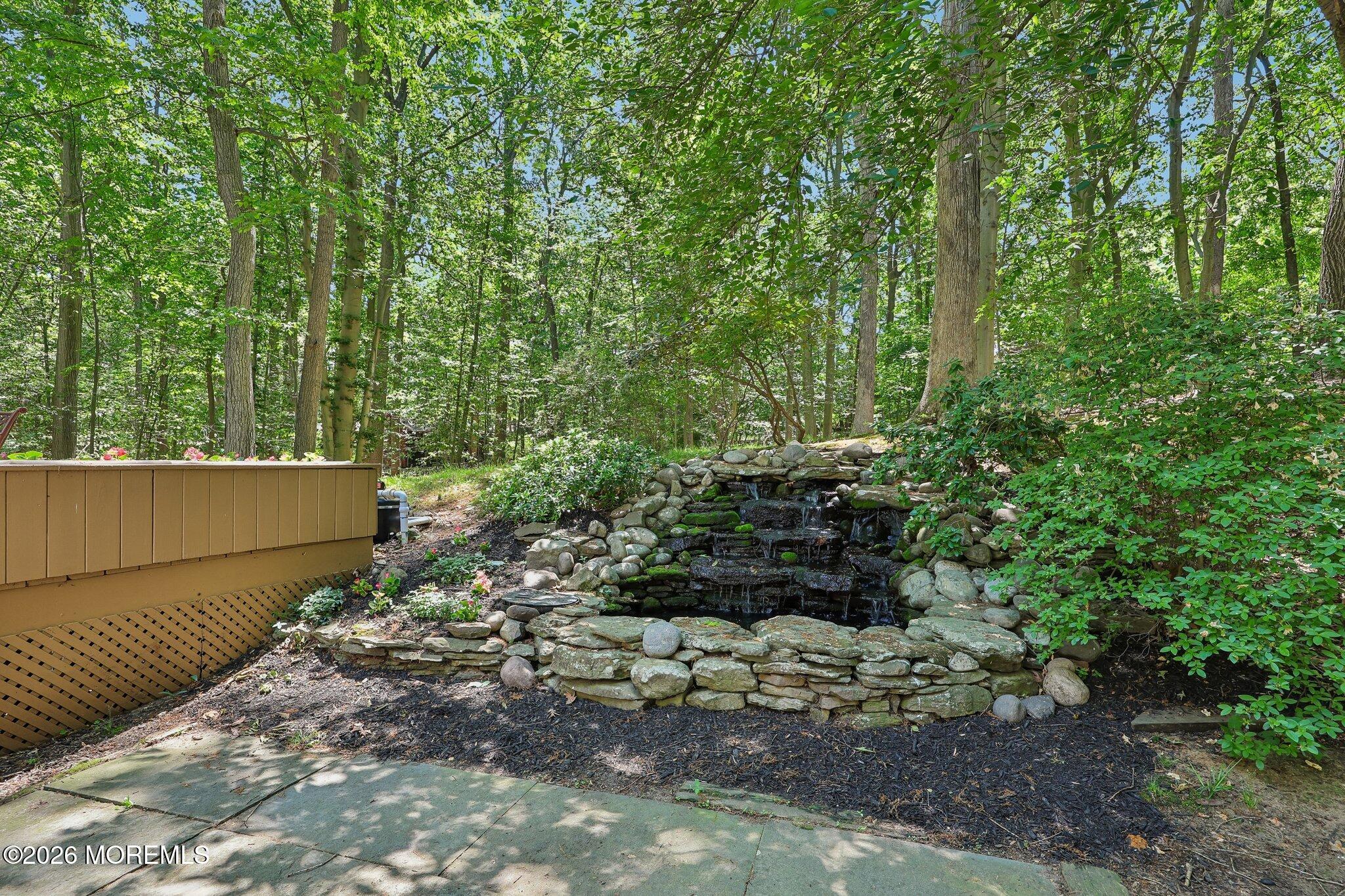 54 Howland Road