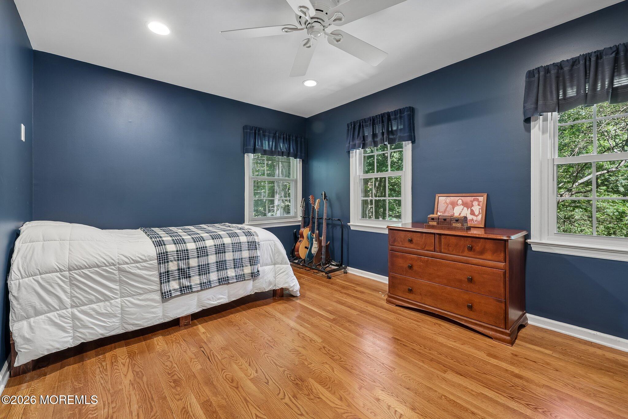 54 Howland Road