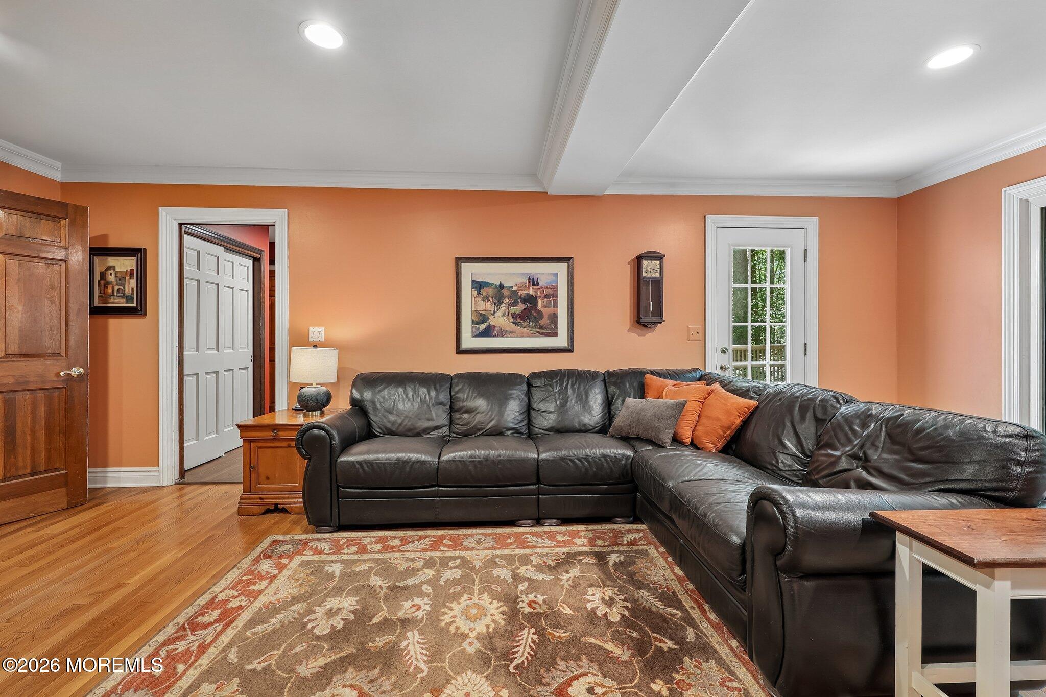 54 Howland Road