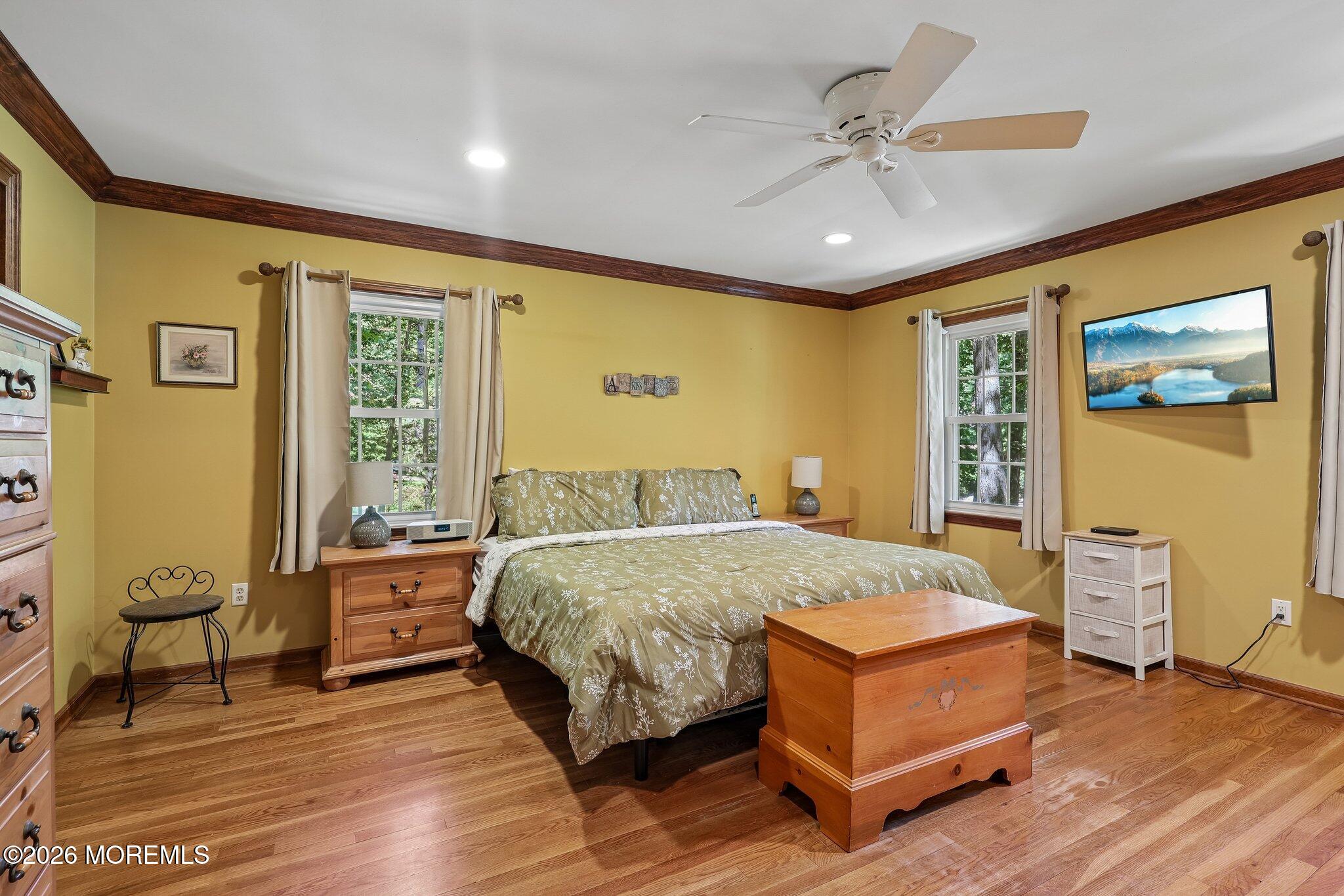 54 Howland Road