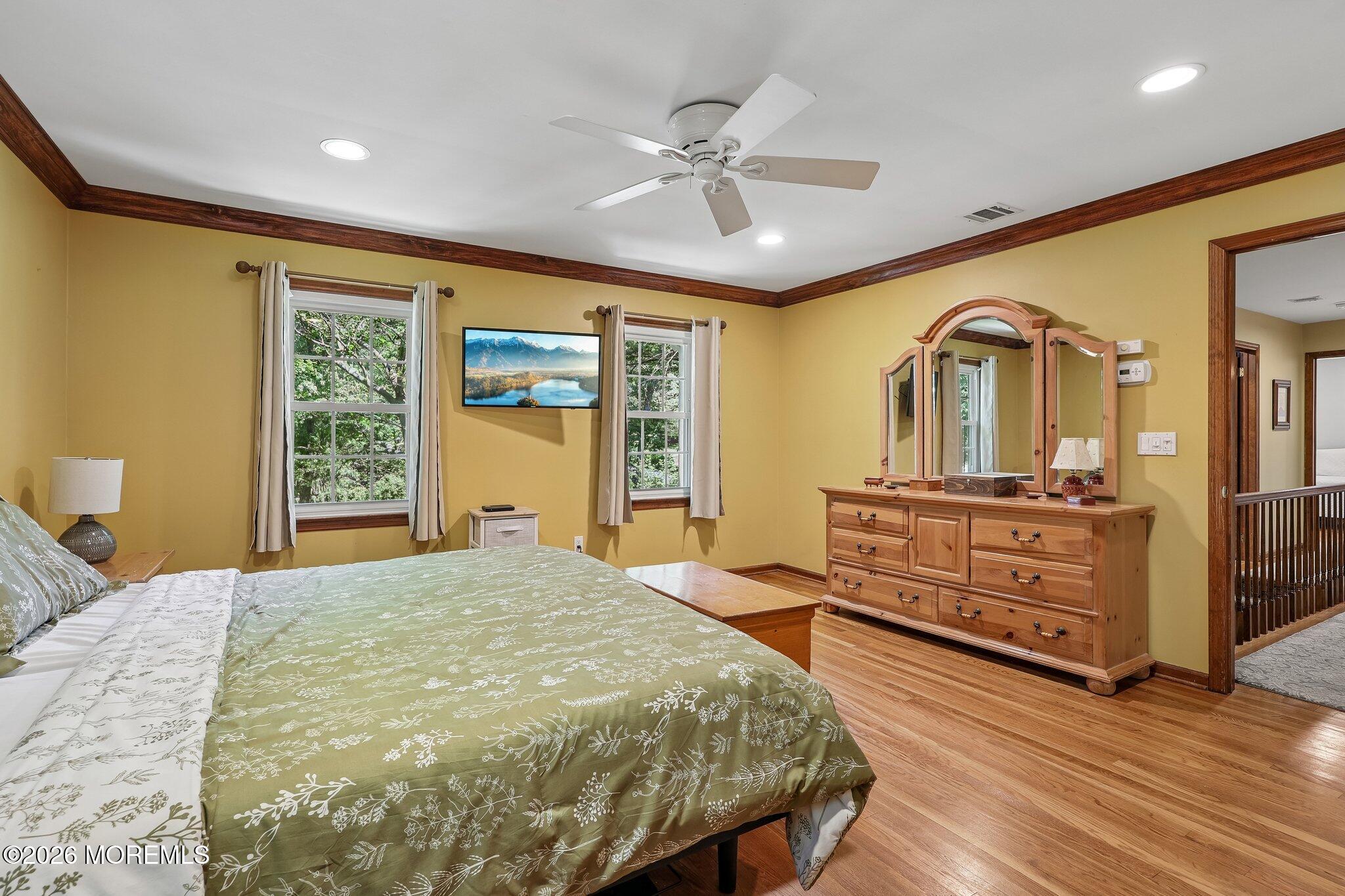 54 Howland Road