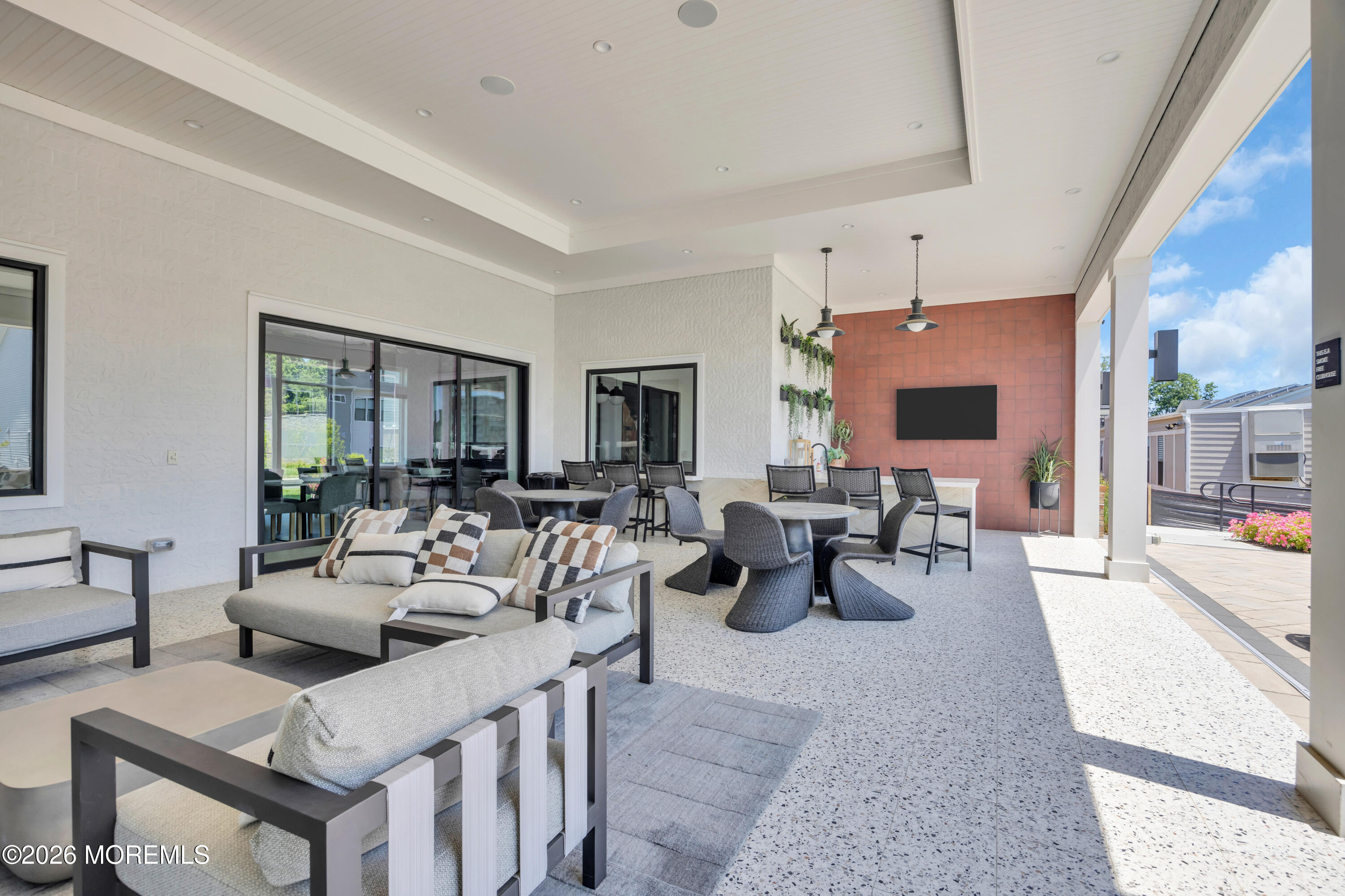 15 Linder Court