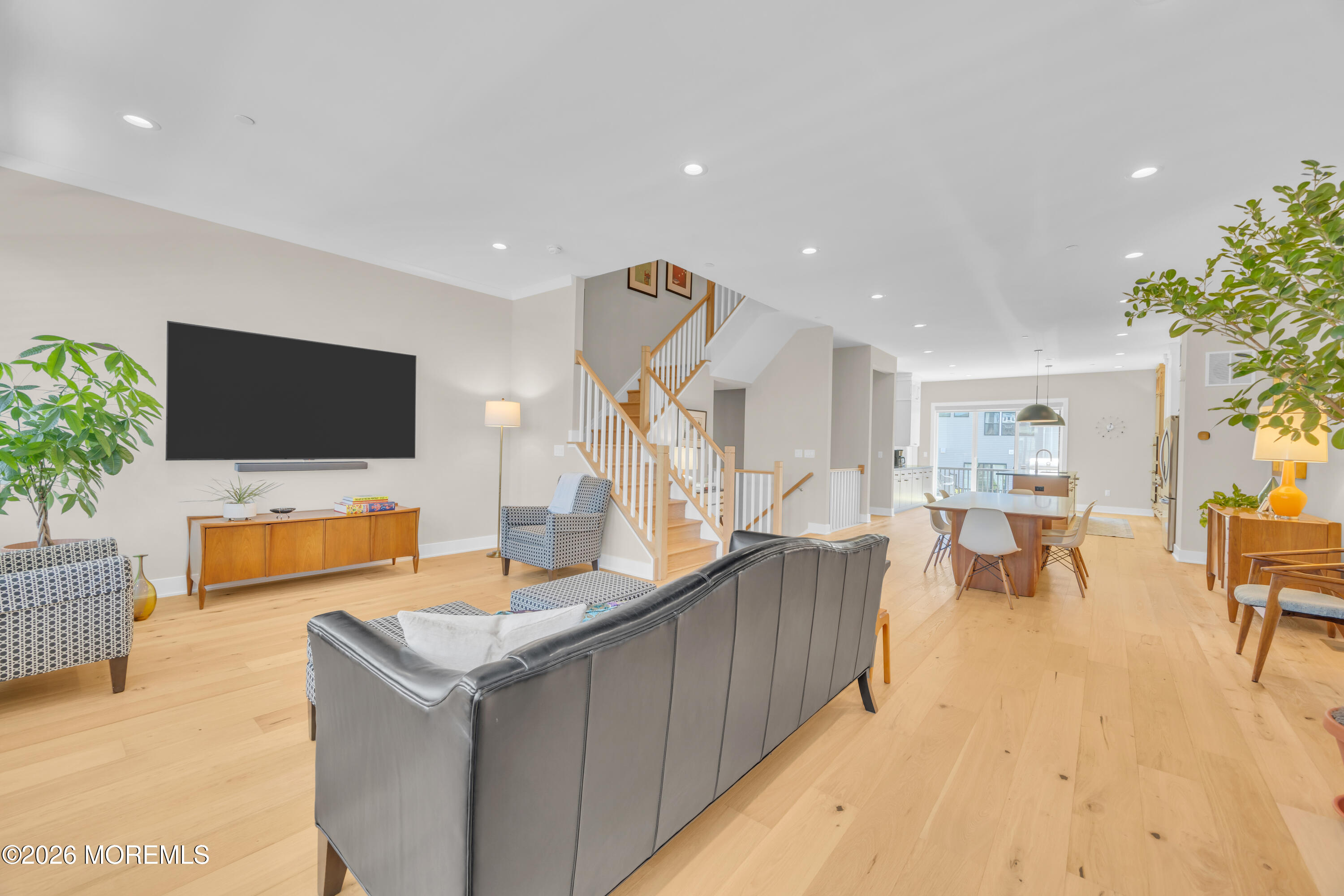 15 Linder Court