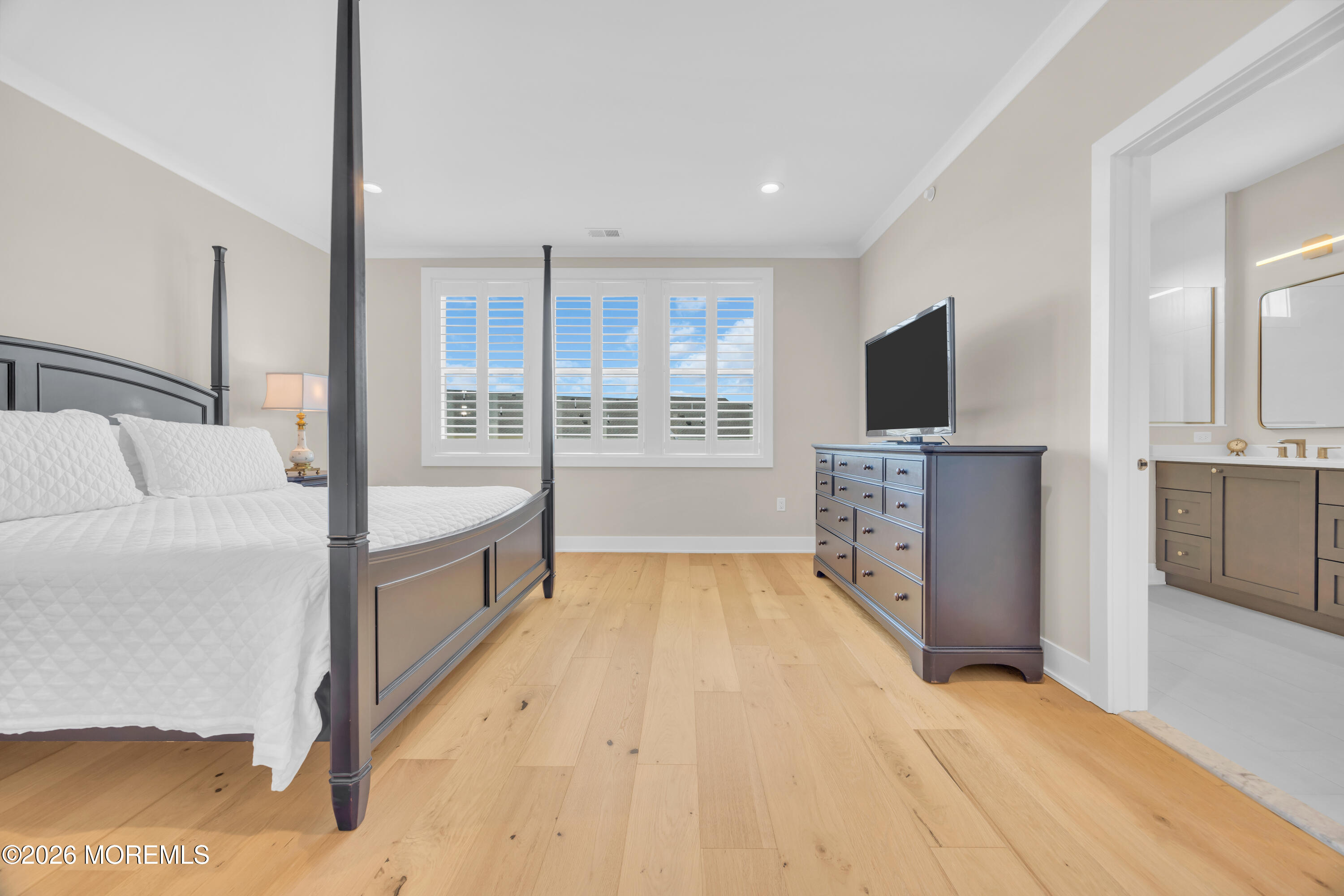 15 Linder Court