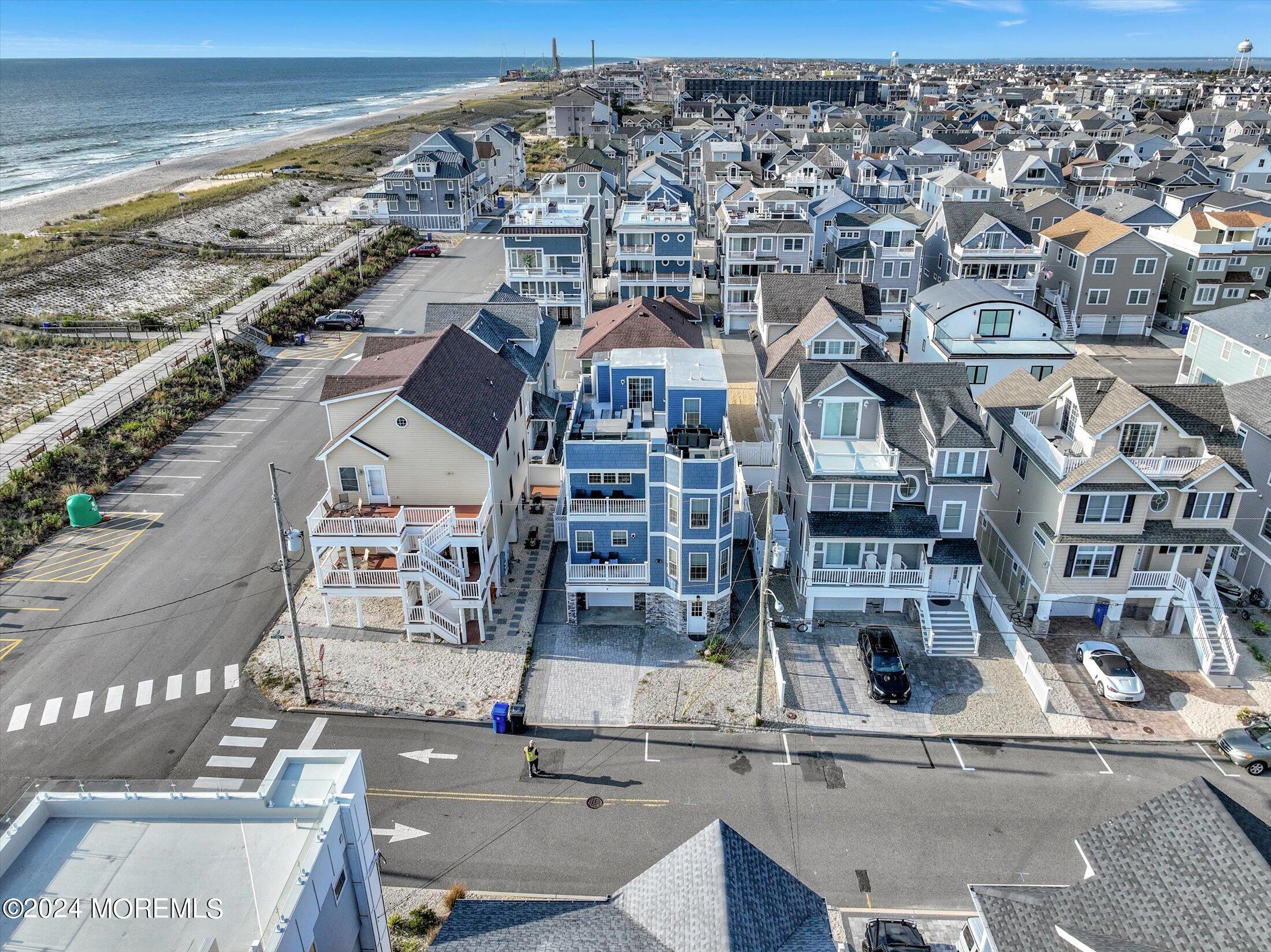 5 Fielder Avenue