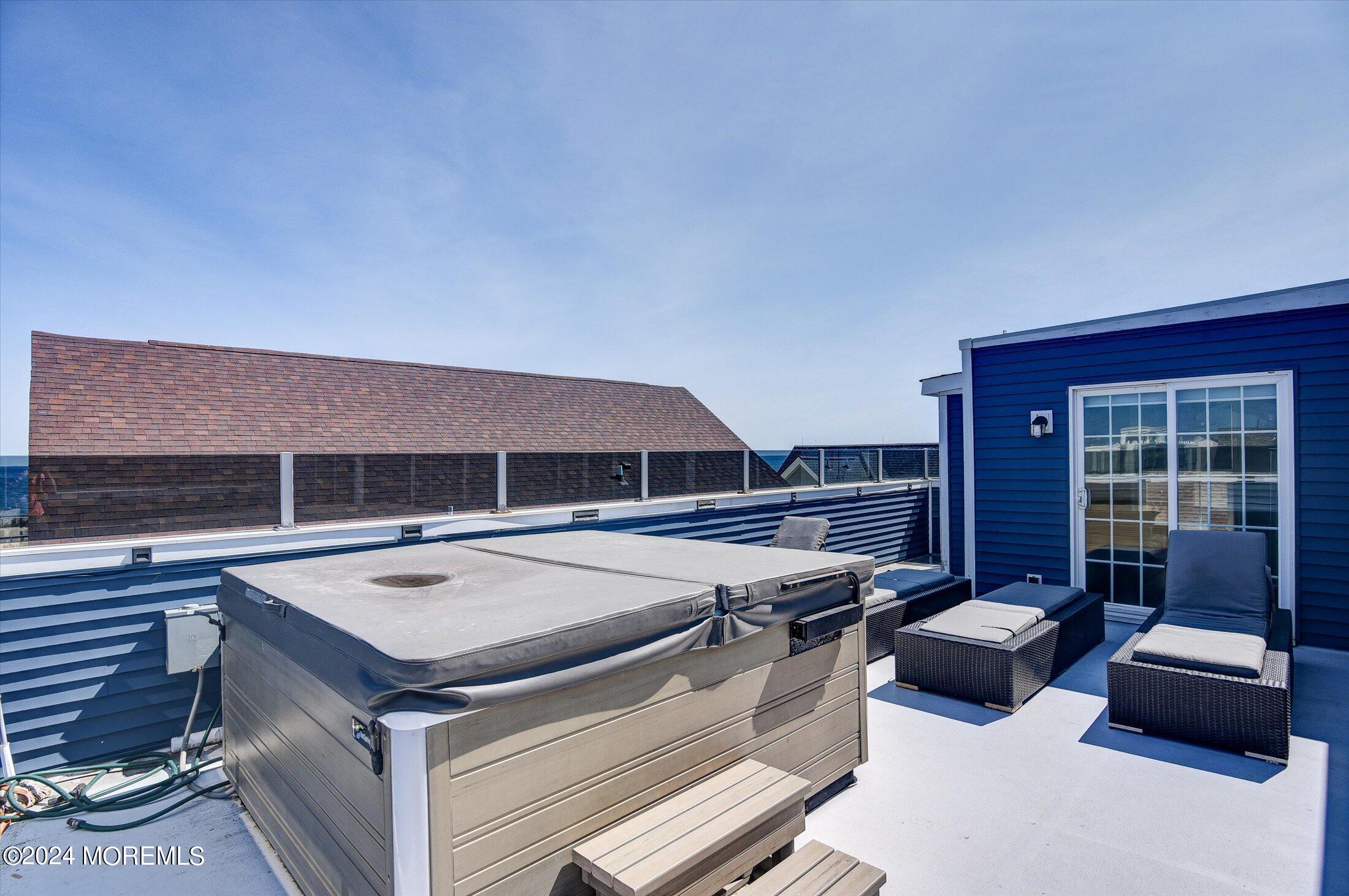5 Fielder Avenue