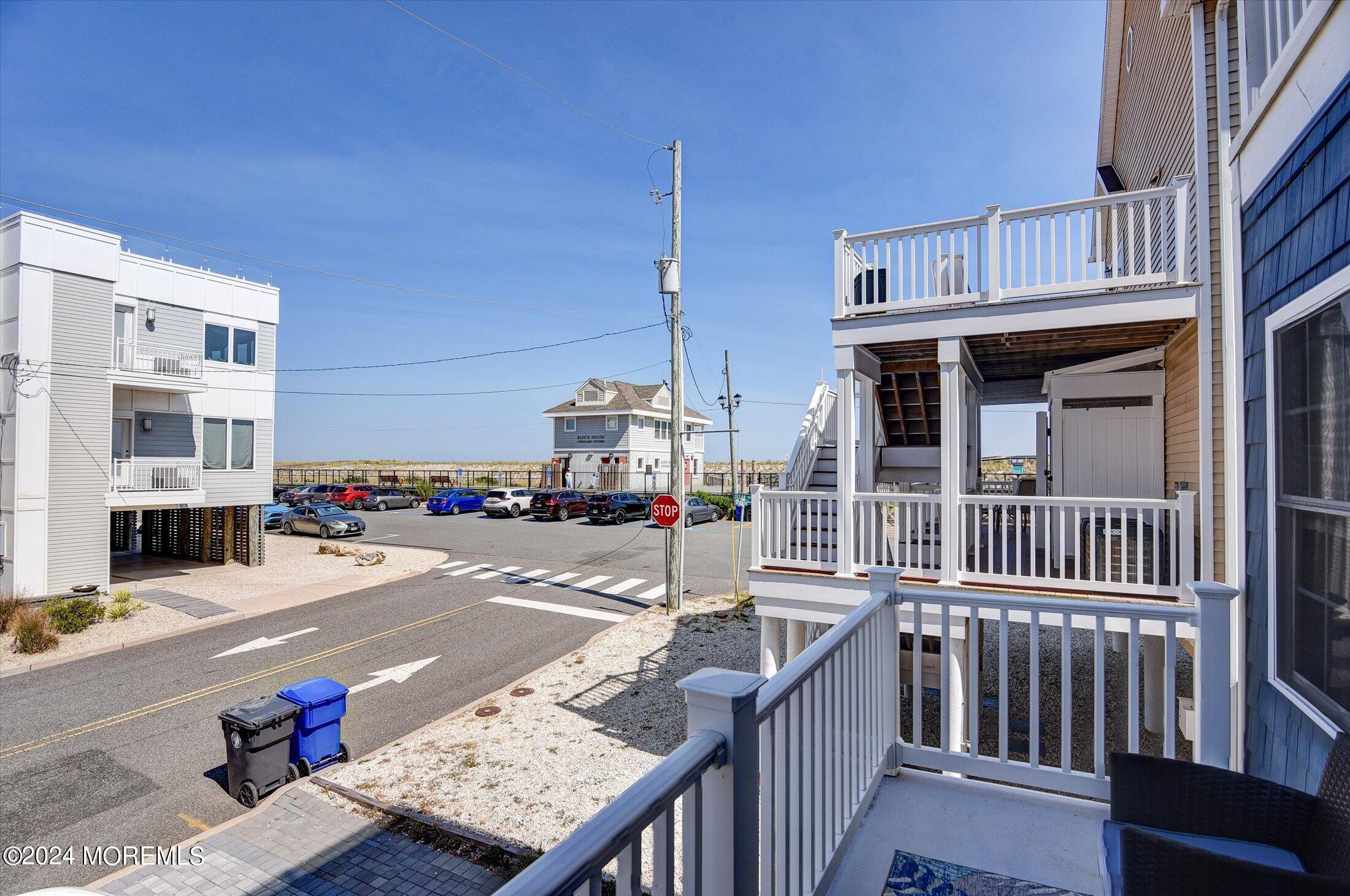 5 Fielder Avenue