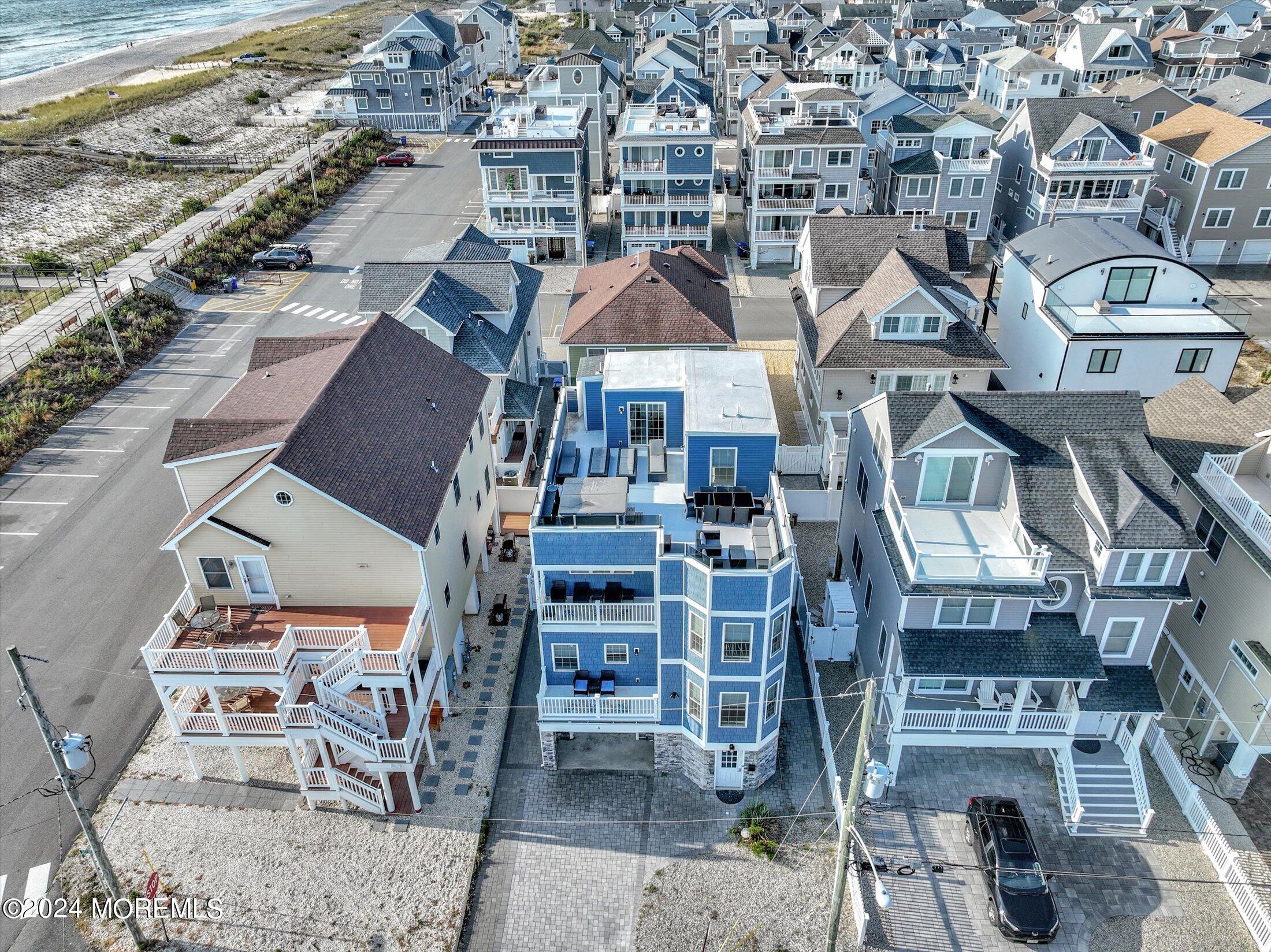 5 Fielder Avenue