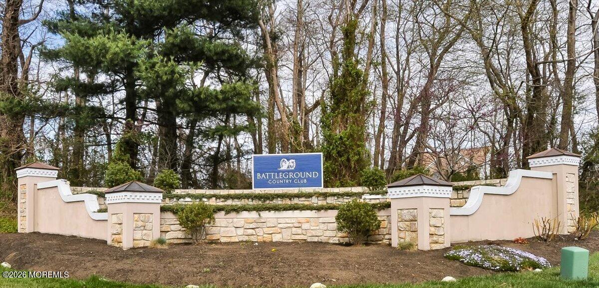 38 Smock Court