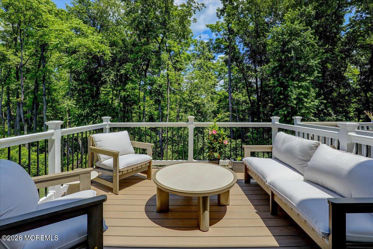38 Smock Court