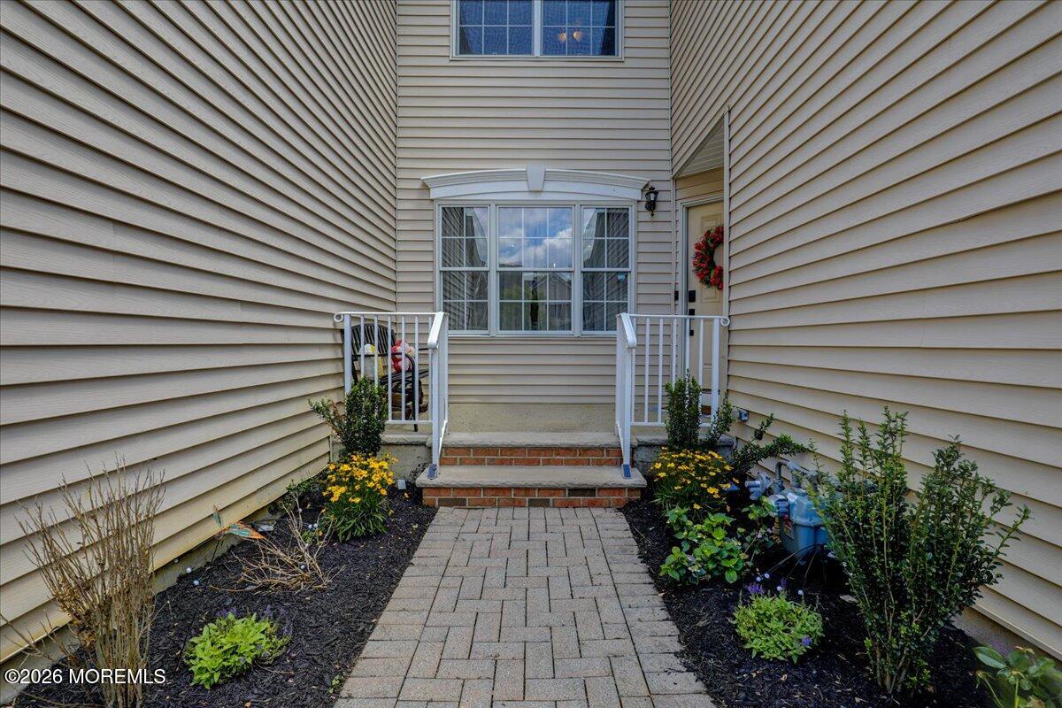 38 Smock Court