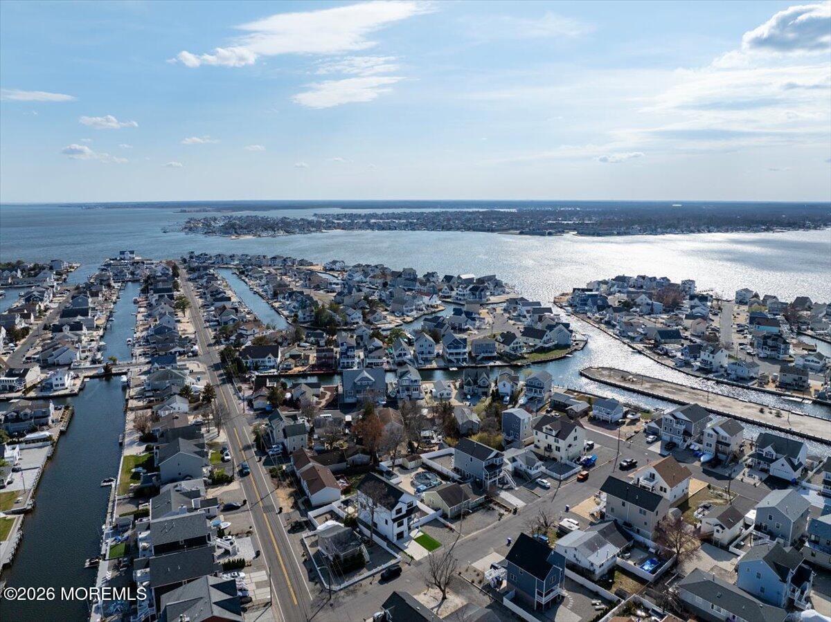 5 Shore Pine Drive