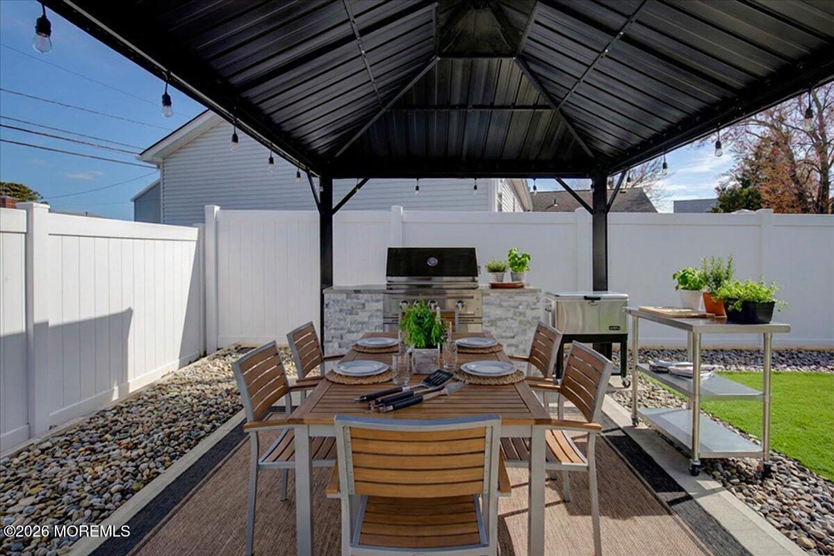 5 Shore Pine Drive